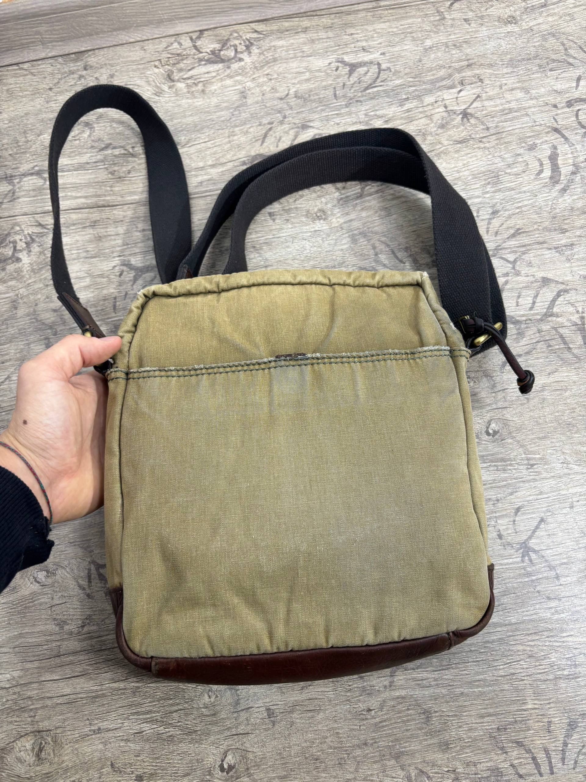 Diesel VTG Diesel 90s Style Military Sling Bag Distressed Crossbody Size ONE SIZE - 8 Thumbnail