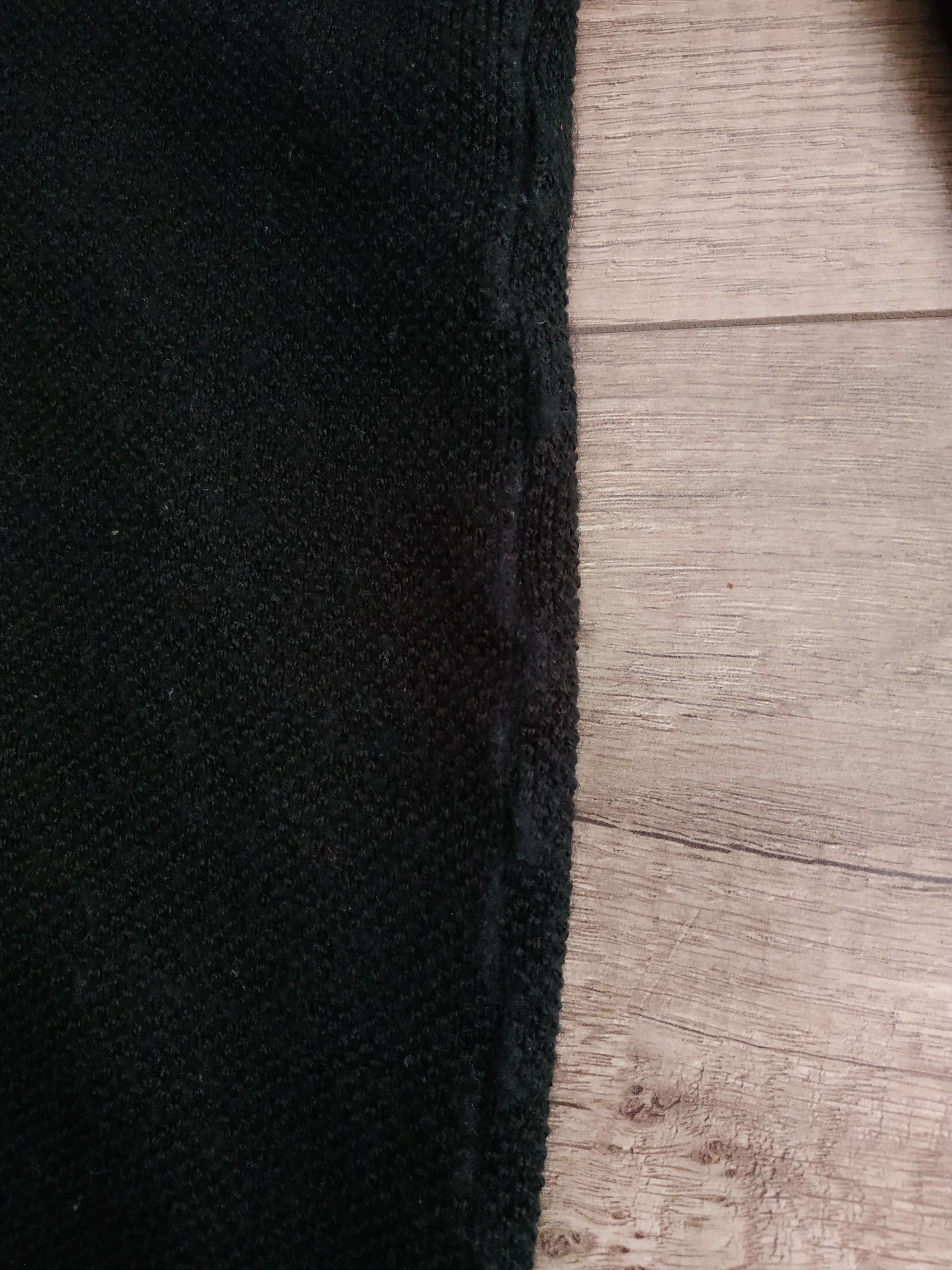 Lacoste × Vintage LACOSTE Men's Vintage Wool V-Neck Sweater, s. MEDIUM (6) Size US M / EU 48-50 / 2 - 12 Thumbnail