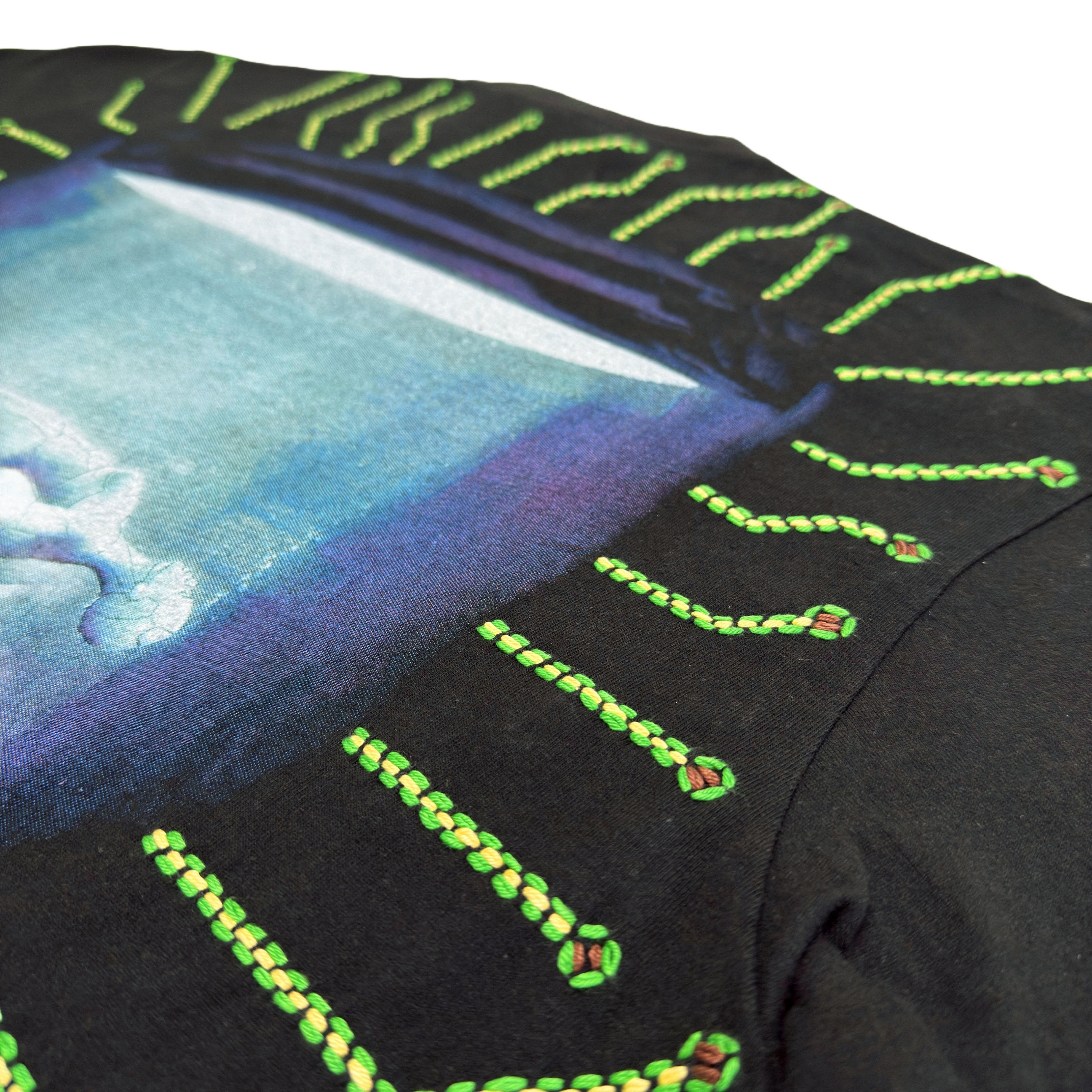 Band Tees Suture Studios Ghost in the Shell Hand Embroidered T-shirt Size US L / EU 52-54 / 3 - 11 Thumbnail