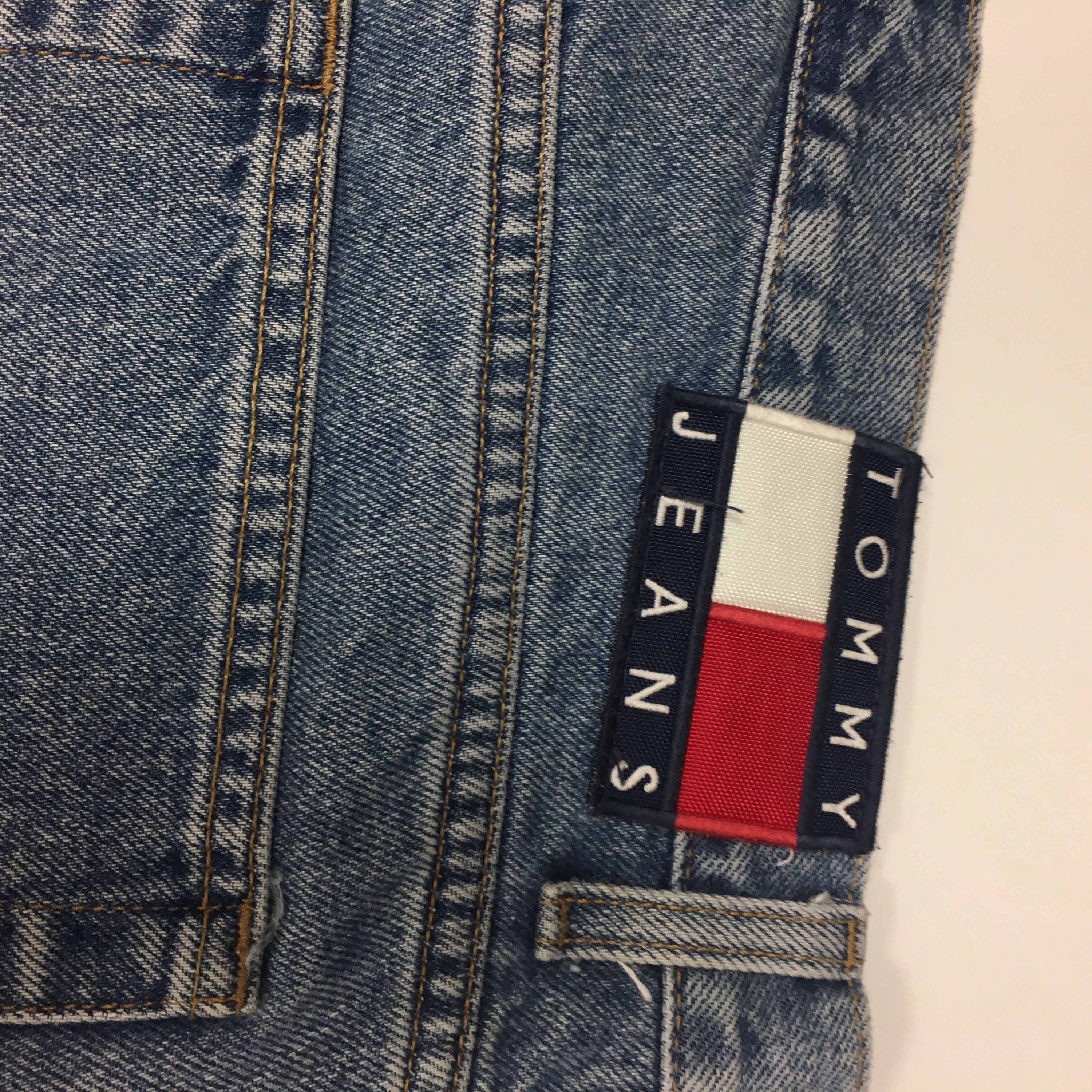 Tommy Hilfiger 90's Blue Jeans DEMIN FLAG Logo HIP HOP Baggy Shorts 36 Size US 36 / EU 52 - 2 Thumbnail
