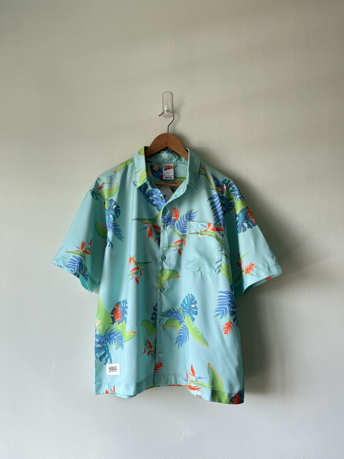 Nike Nike Hawaii Button Up Shirt Size US M / EU 48-50 / 2 - 2 Thumbnail