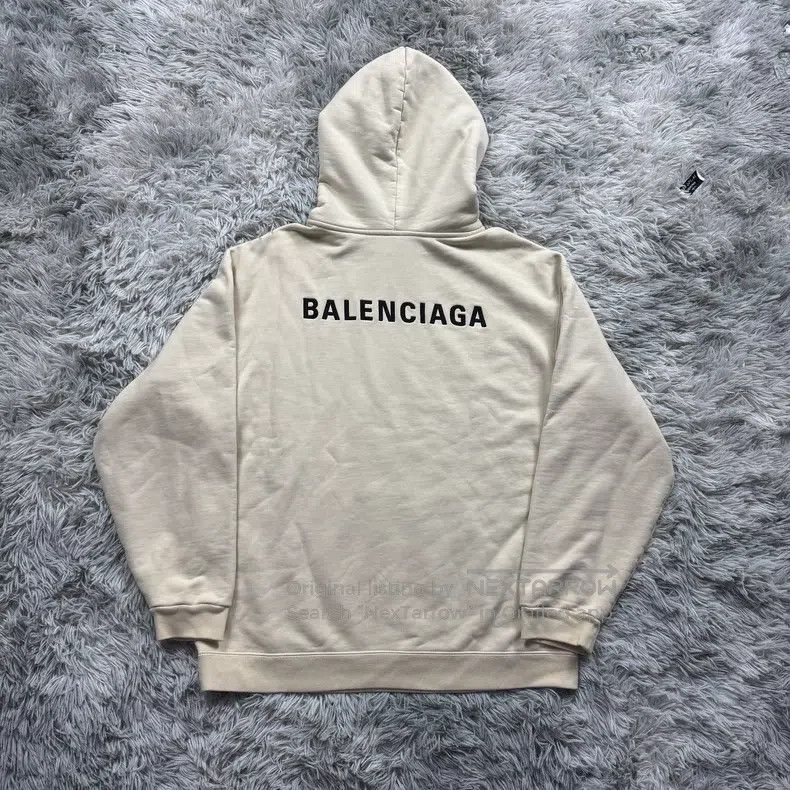 Balenciaga Balenciaga Back Logo Hoodie Size US S / EU 44-46 / 1 - 6 Thumbnail