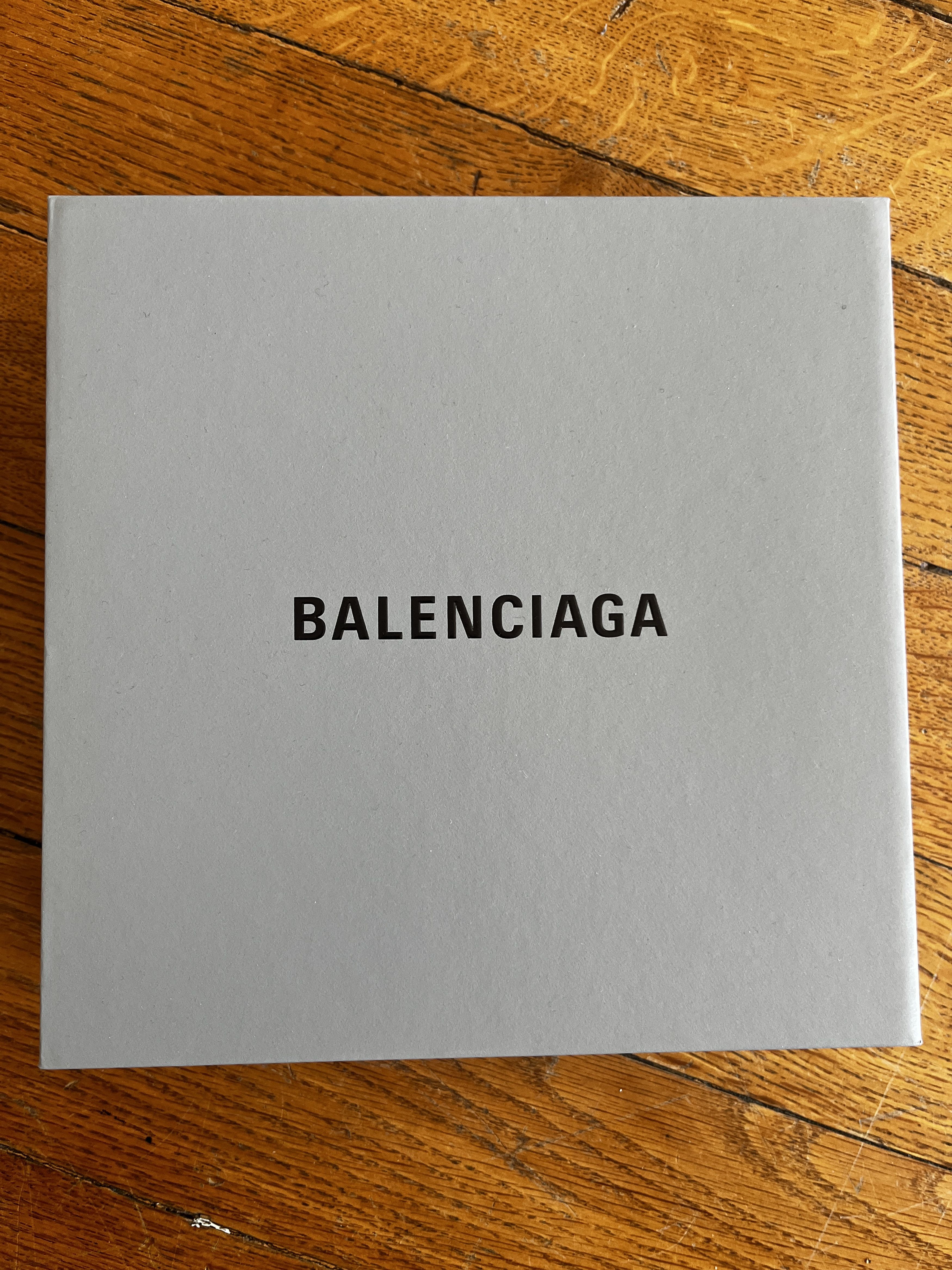 Balenciaga Balenciaga Invitation Winter 26 Size ONE SIZE - 3 Thumbnail