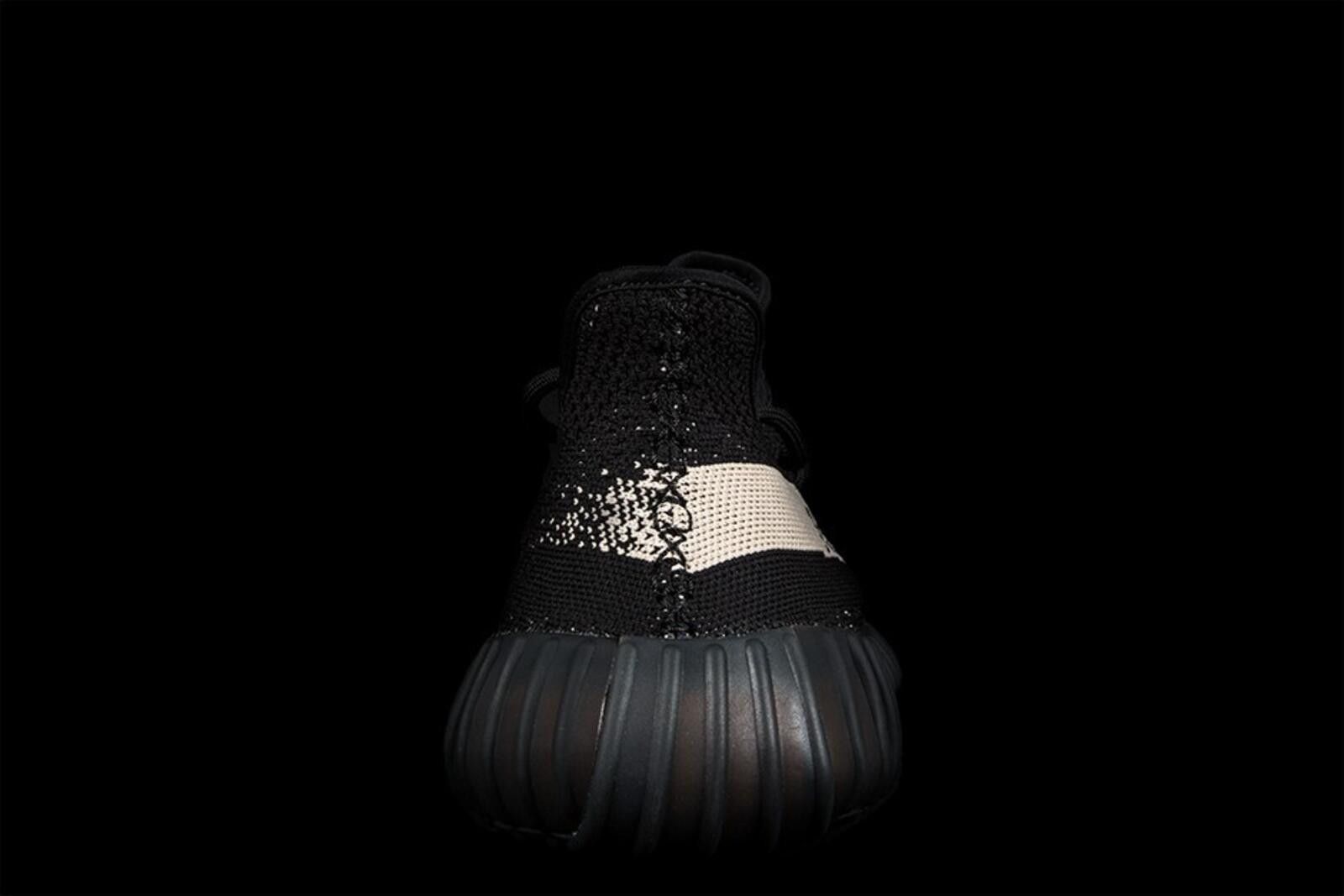 Adidas adidas Yeezy Boost 350 V2 BY1604 US10 Size US 10 / EU 43 - 5 Thumbnail