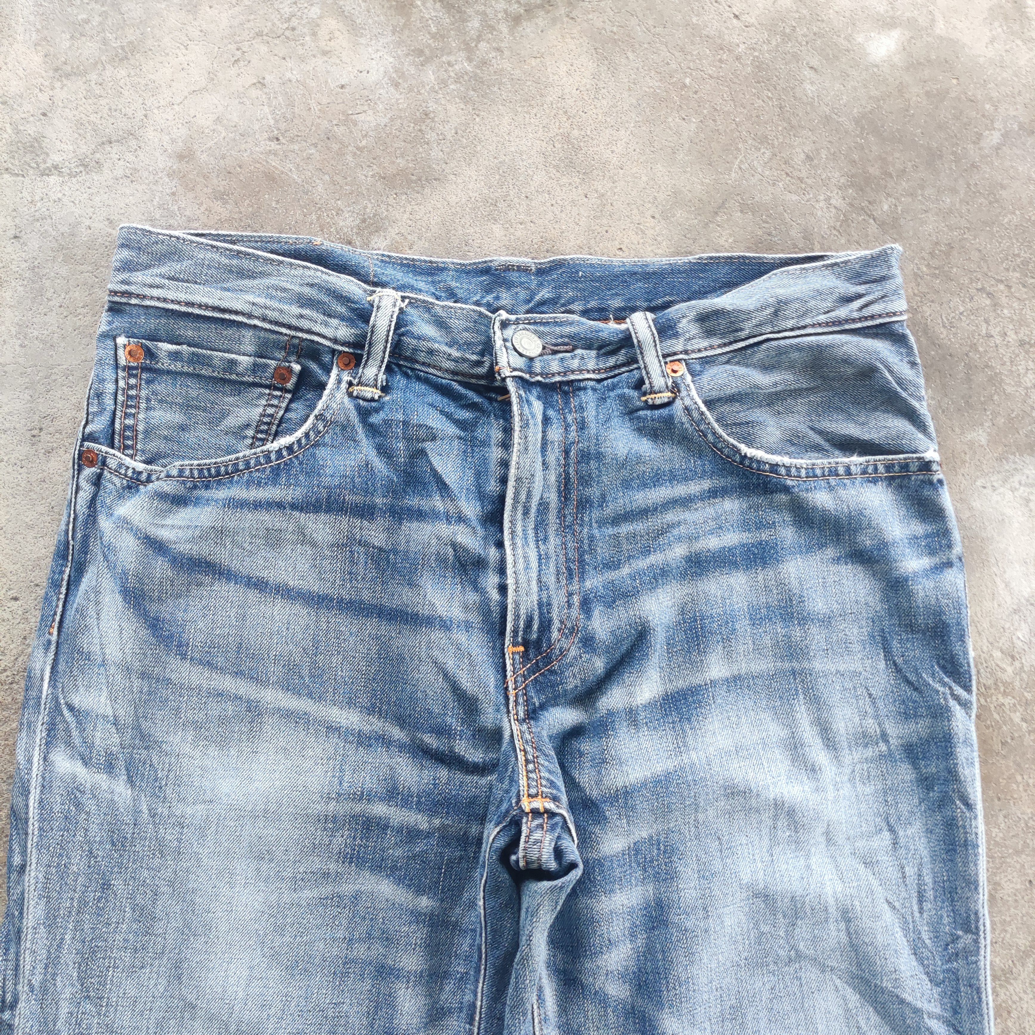 Levi's Vintage Levi's 505 Brand Ripped Jeans faded pants Size US 35 - 3 Thumbnail