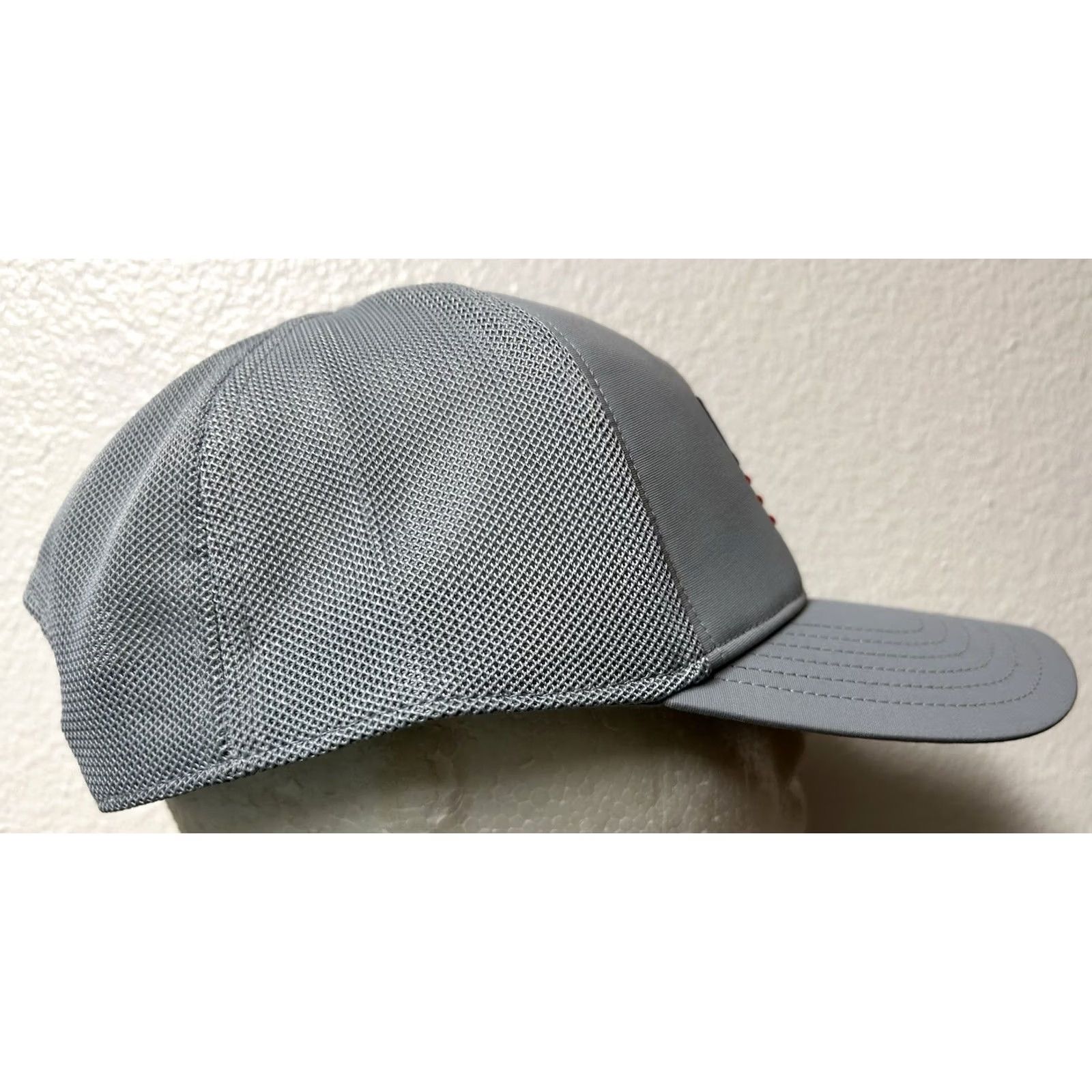 Under Armour Under Armour UA Freedom Hat Cap Men Snapback Gray USA Flag Pattern Adjustable One Size Size ONE SIZE - 3 Thumbnail
