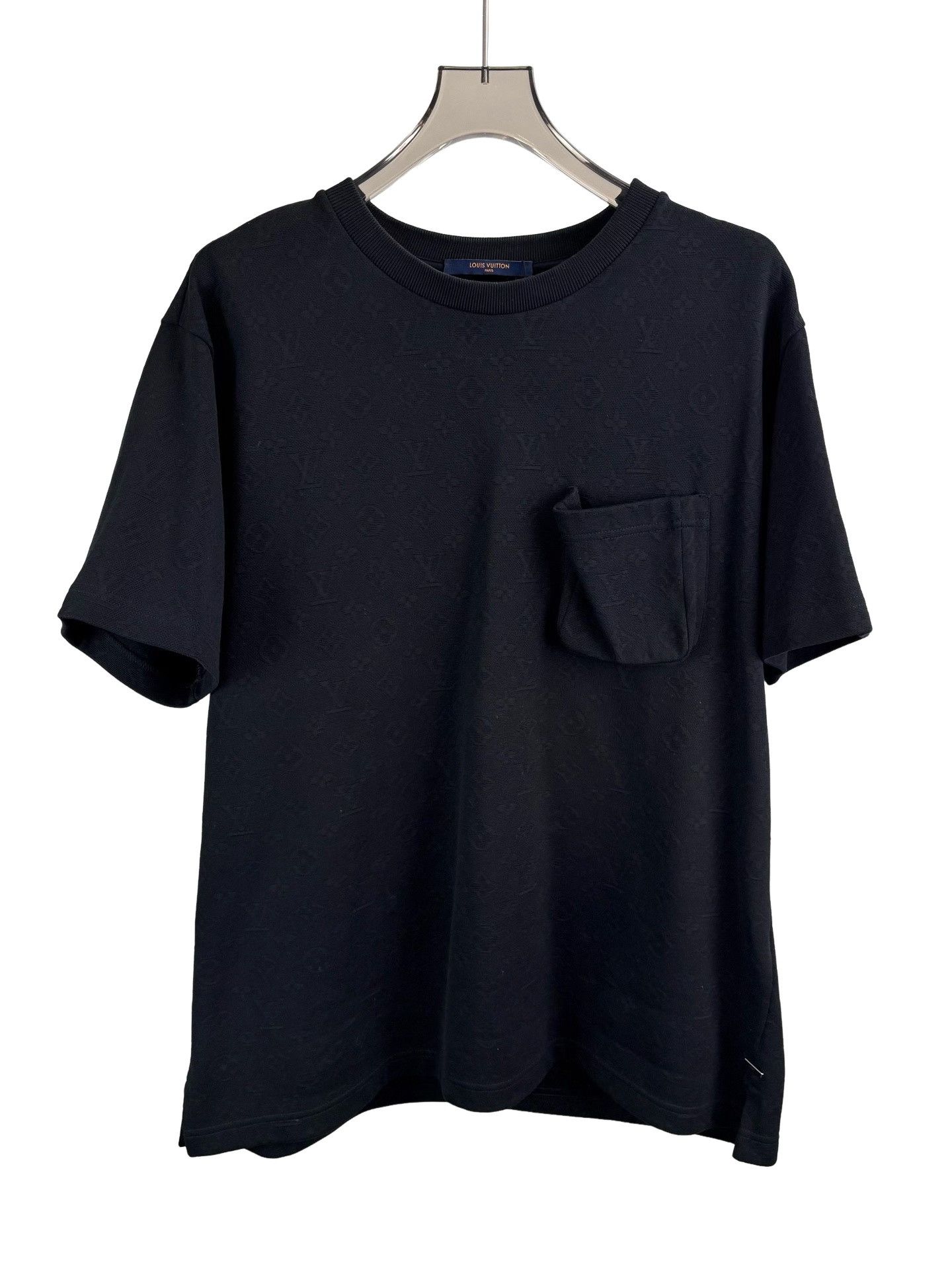Louis Vuitton Louis Vuitton Monogram Pocket T-Shirt XL Size US XL / EU 56 / 4 - 1 Thumbnail