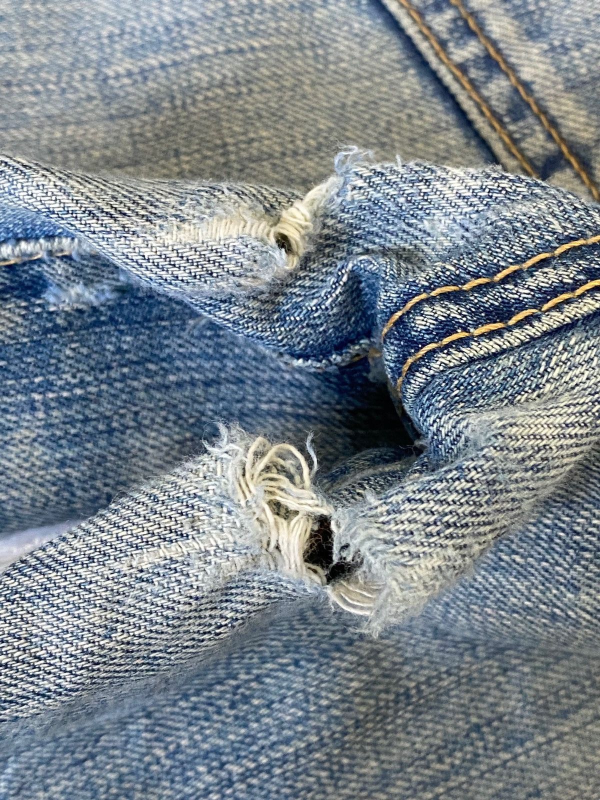 Levi's × Levi's Vintage Clothing Levis Vintage Clothing 501 XX 359 Button Fly Distress Denim Size US 29 - 15 Thumbnail
