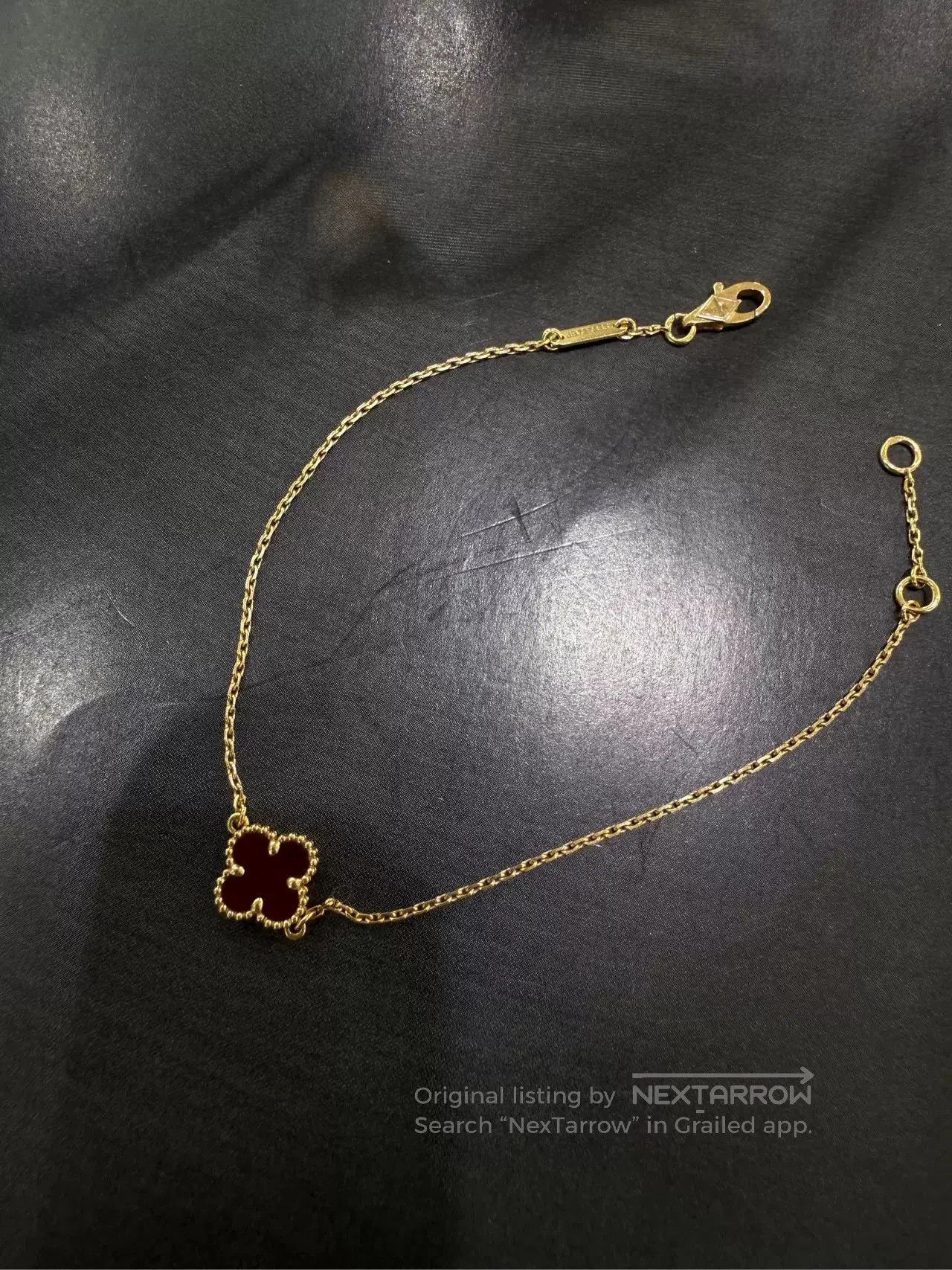Van Cleef & Arpels VCA Van Cleef Clover Red Bracelet. Size ONE SIZE - 2 Thumbnail