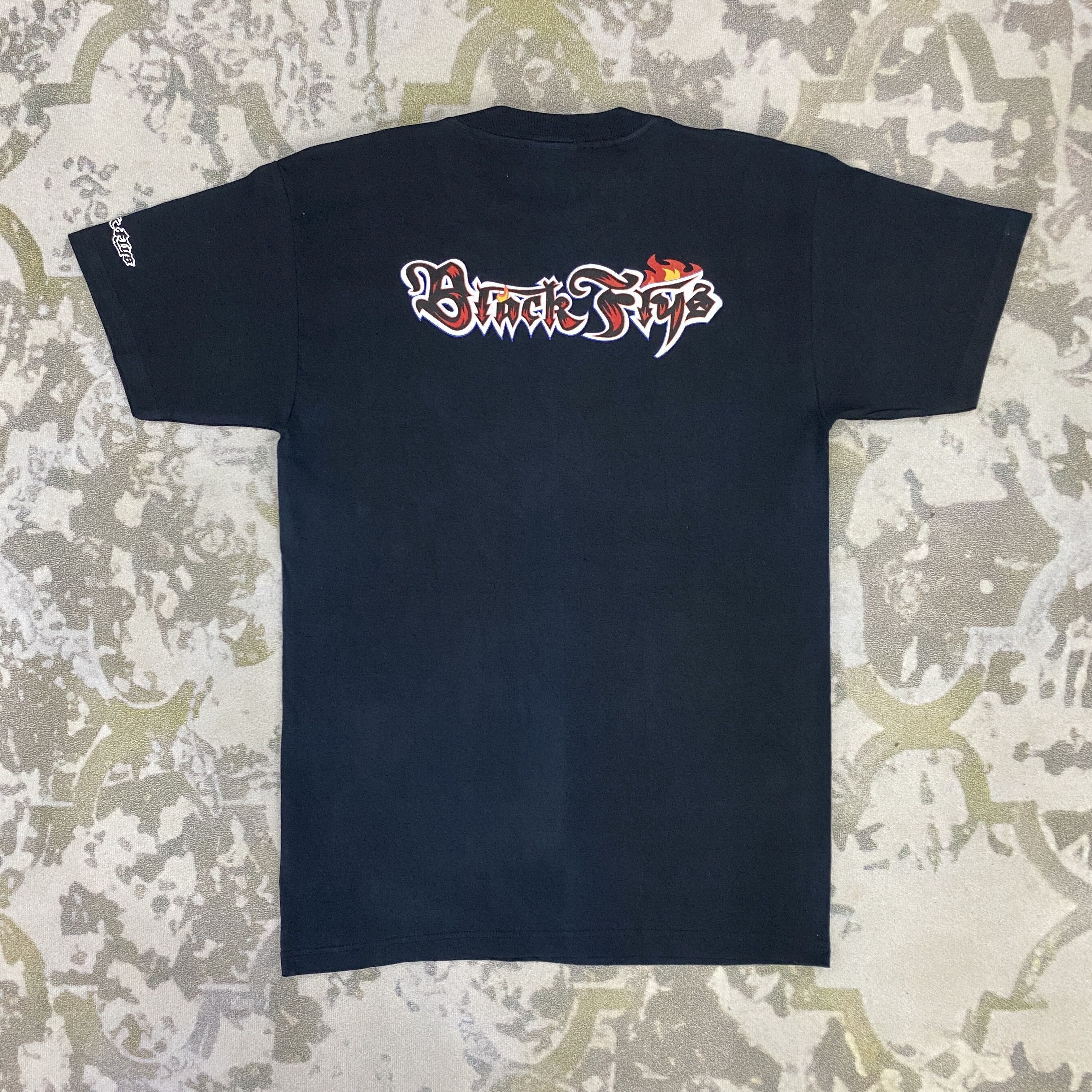 Vintage Vintage Black Flys Skategang Tshirt - J052 Size US M / EU 48-50 / 2 - 2 Thumbnail