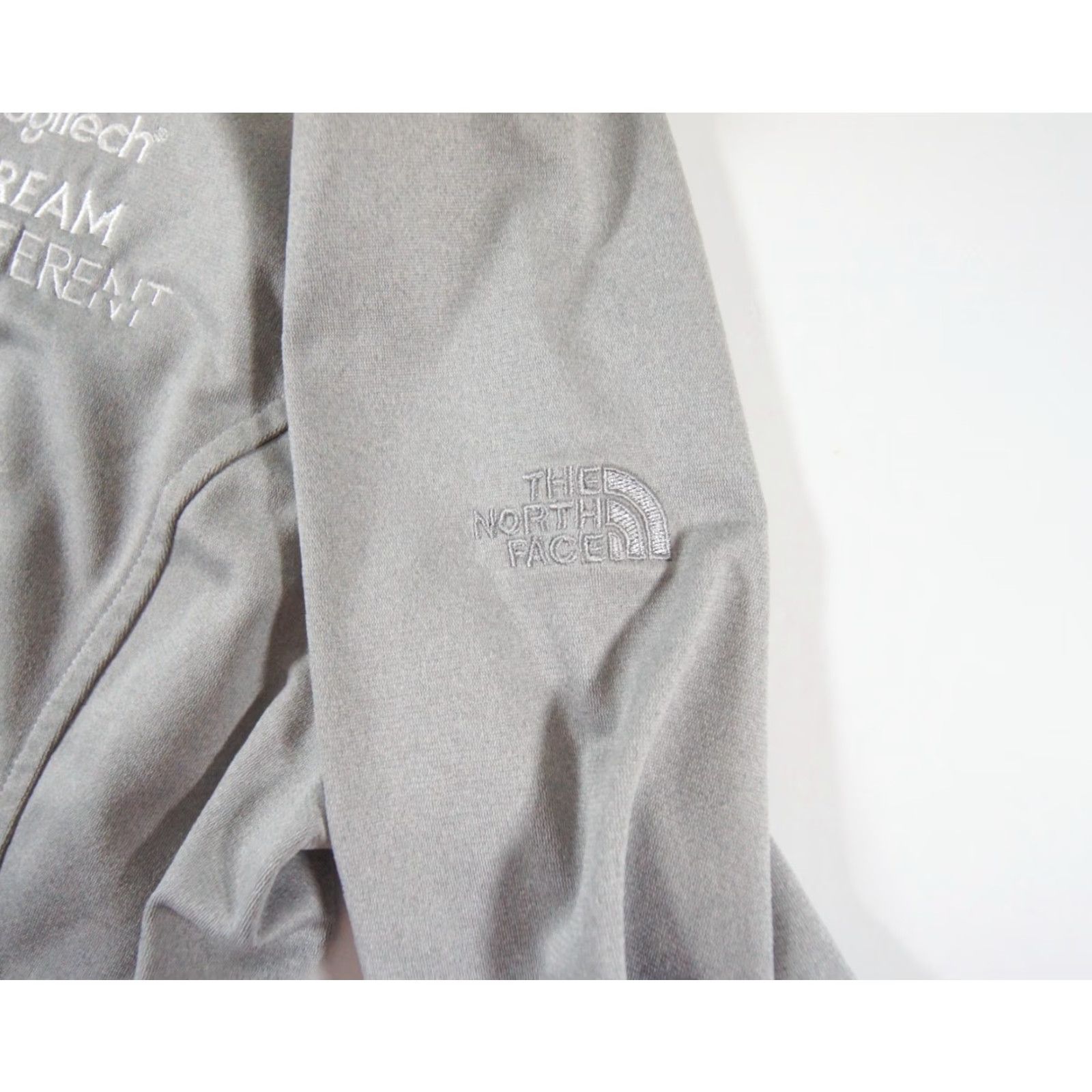 The North Face The North Face Women’s Tech Fleece 1/4 Zip Sweater - Gray - Medium - Pullover - Lightweight Activewear Size M / US 6-8 / IT 42-44 - 5 Thumbnail