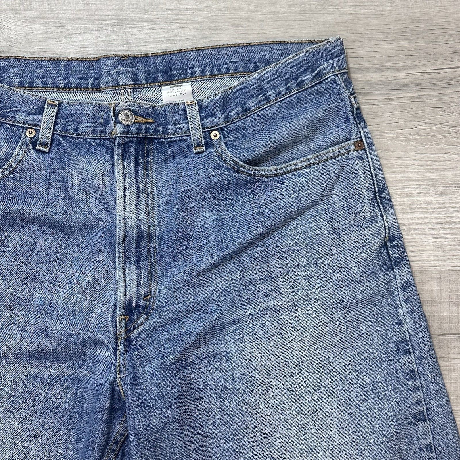 Levi's Levis 550 Jean Shorts Men's 38 Blue 10" Inseam Jorts Y2K Size US 38 / EU 54 - 4 Thumbnail