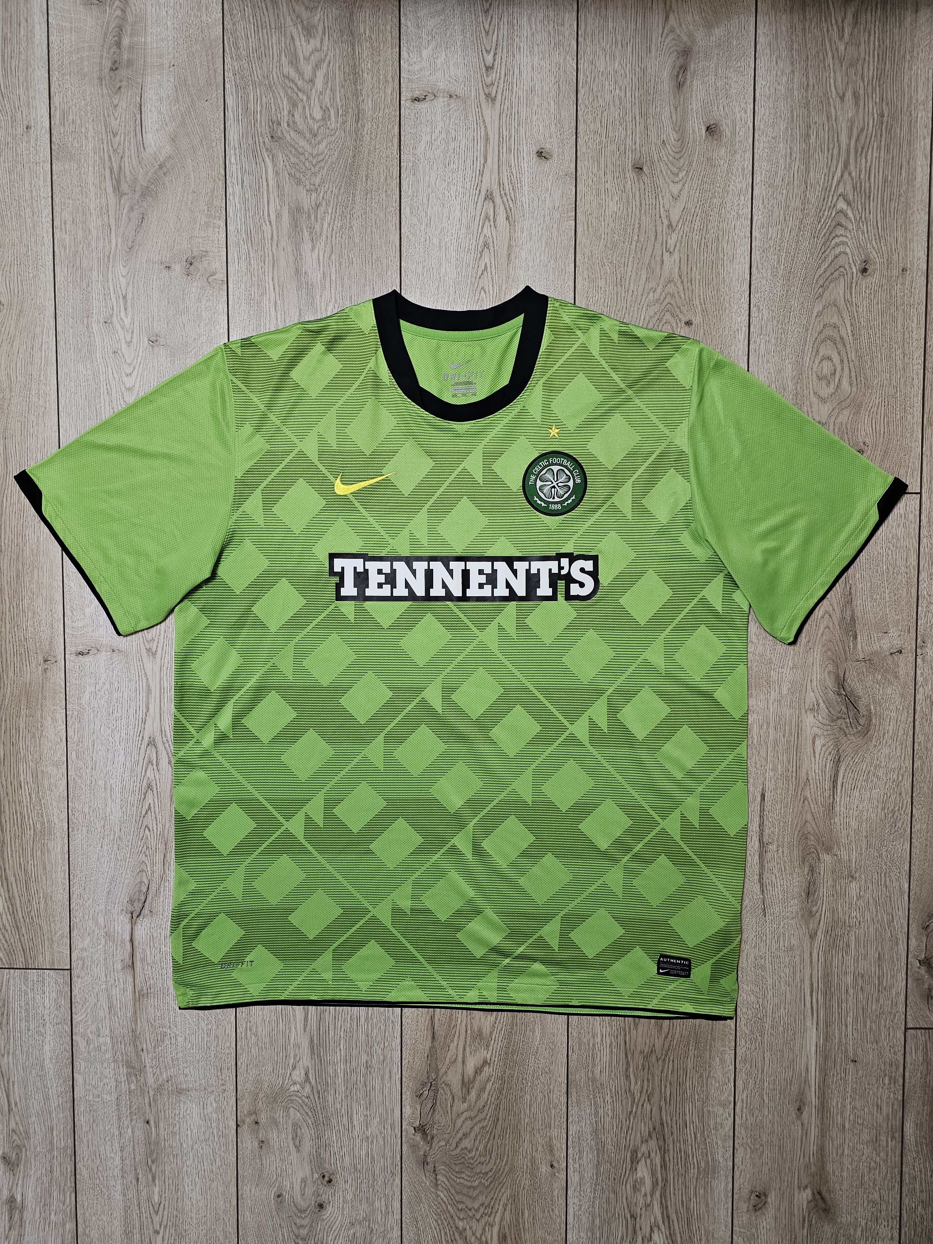 Nike CELTIC 2010 2011 AWAY FOOTBALL SHIRT SCOTLAND SOCCER JERSEY Size US XXL / EU 58 / 5 - 1 Thumbnail