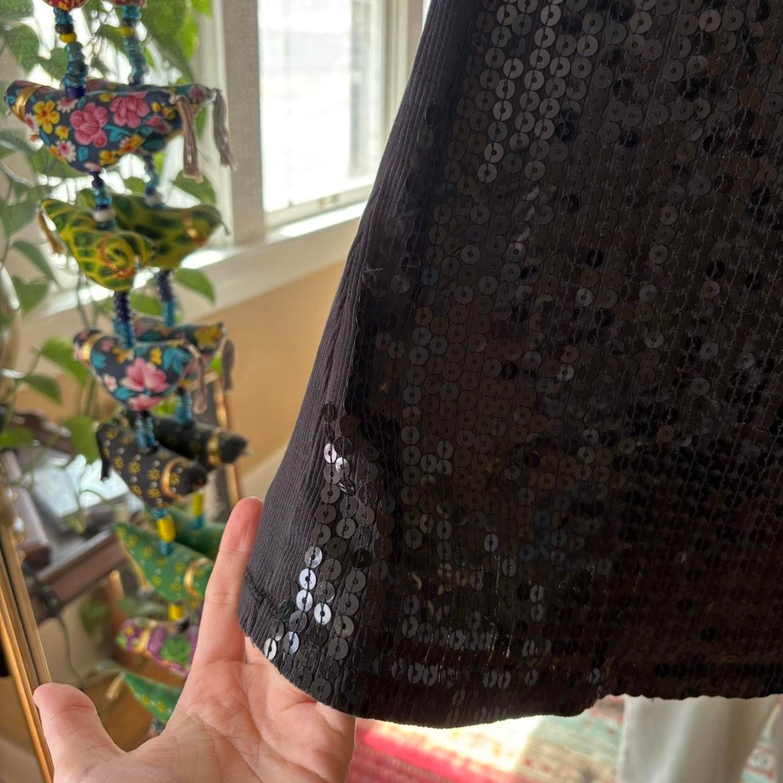 Express Vintage Express Black Sequin Tank Top Medium Y2K NYE Party Size M / US 6-8 / IT 42-44 - 7 Thumbnail