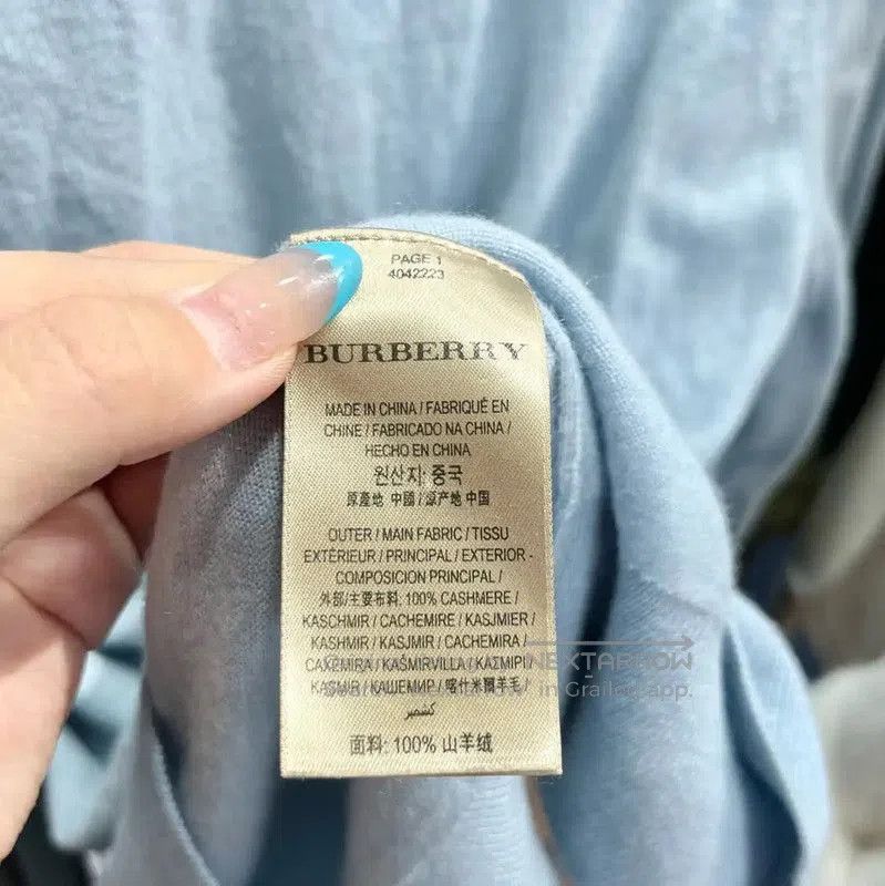 Burberry Burberry Light Blue Cashmere Knit Sweater. Size S / US 4 / IT 40 - 6 Thumbnail