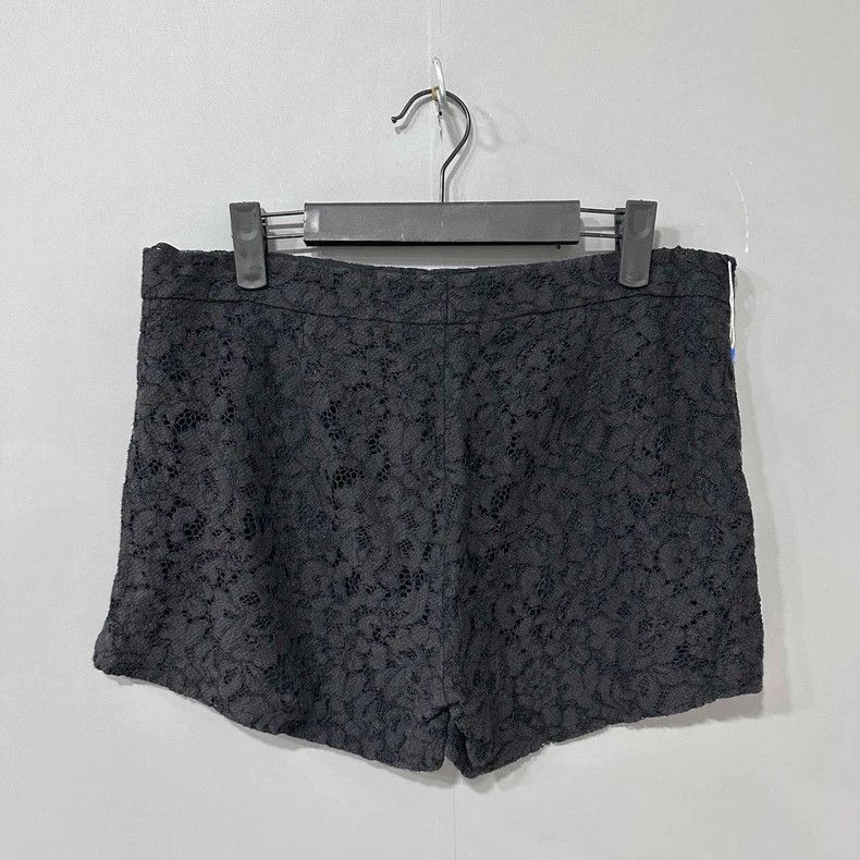 Gucci Gucci Lace floral shorts Size 27" / US 4 / IT 40 - 3 Thumbnail