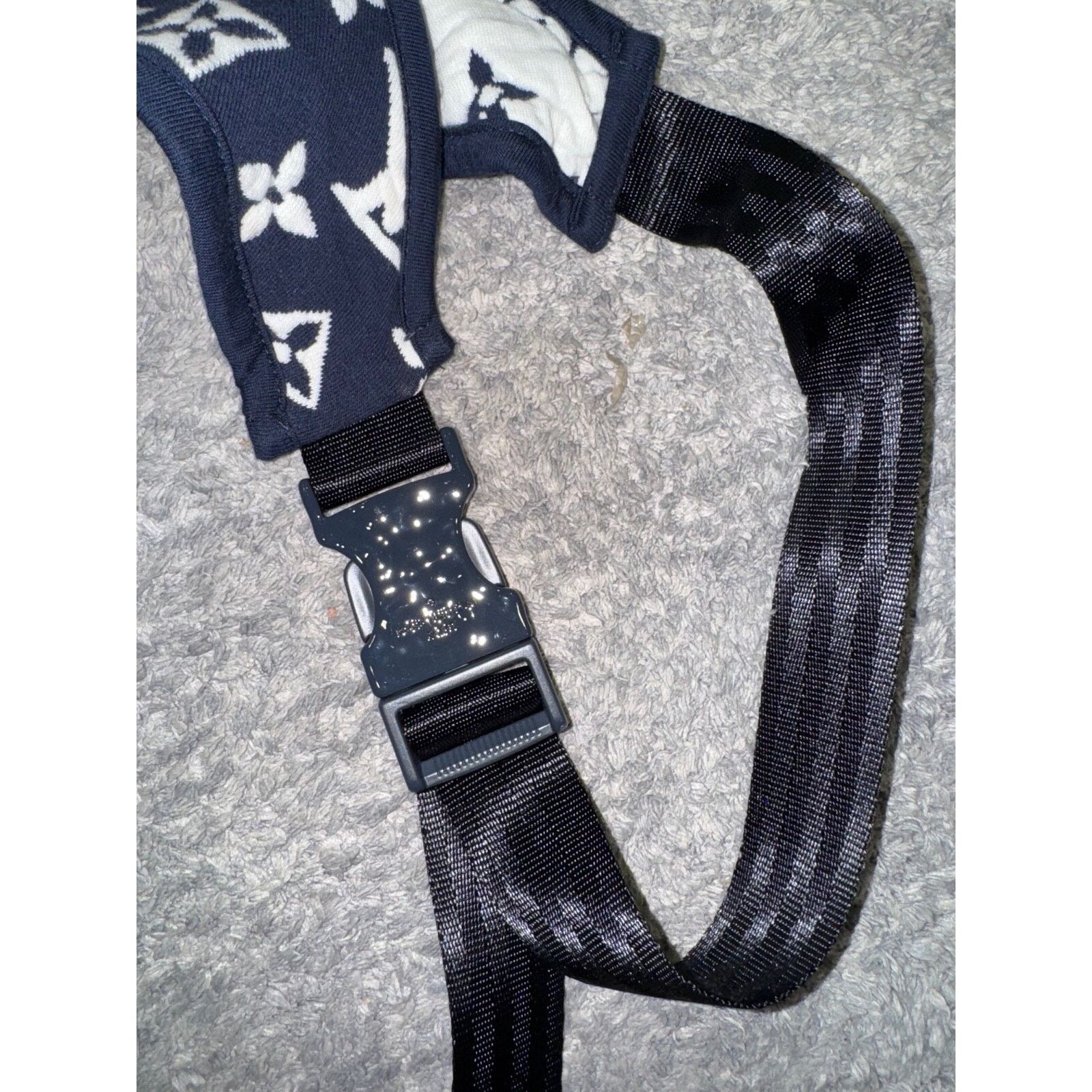 Louis Vuitton Louis Vuitton Monogram Logo Blue White Mid Layer Vest Medium Size US M / EU 48-50 / 2 - 12 Thumbnail