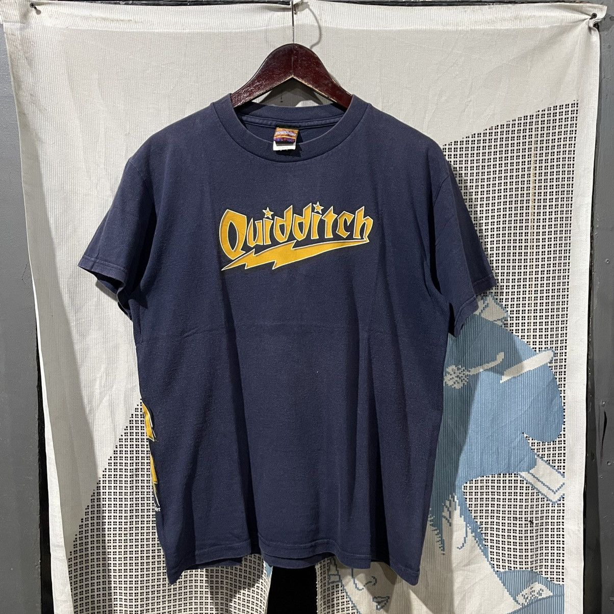 Vintage Thrashed faded 2000s harry potter tee Size US M / EU 48-50 / 2 - 1 Thumbnail