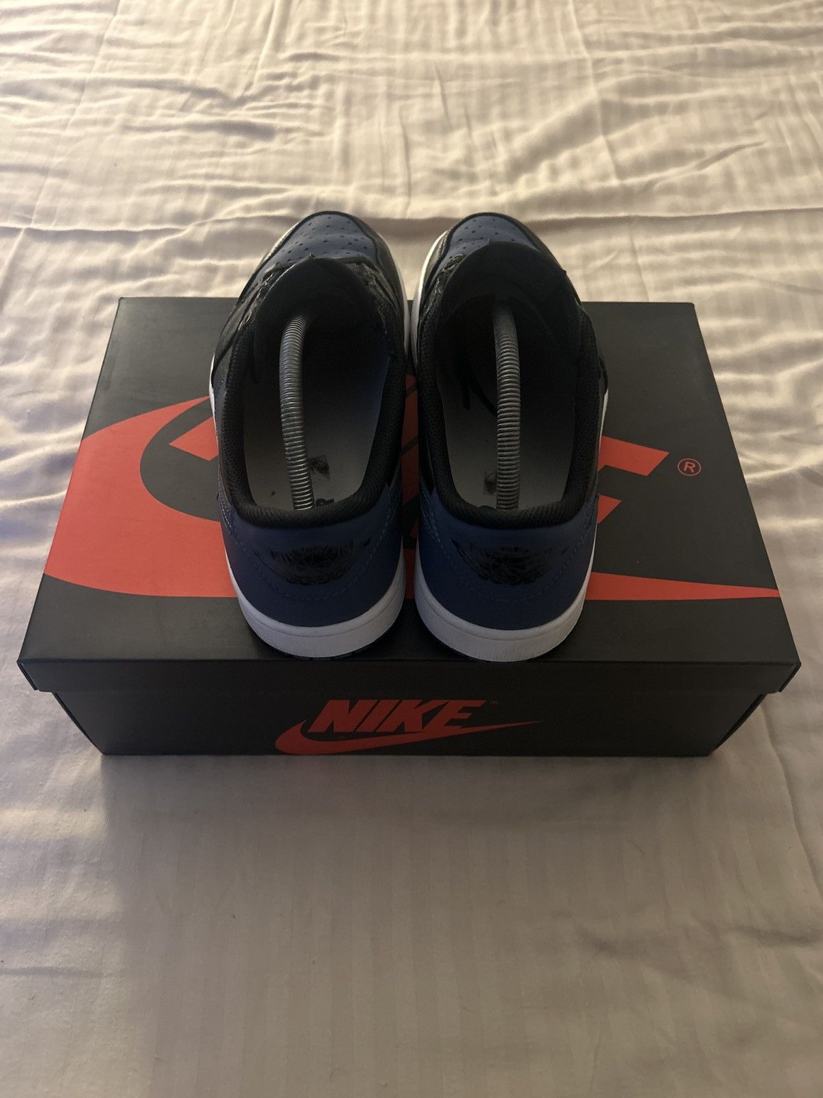 Jordan Brand Air Jordan 1 Low “Mystic Navy” Size US 10.5 / EU 43-44 - 4 Thumbnail