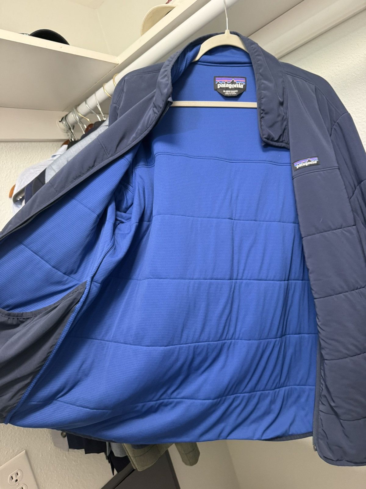 Patagonia Blue Patagonia Light Jacket - Company Branded Size US XL / EU 56 / 4 - 6 Thumbnail
