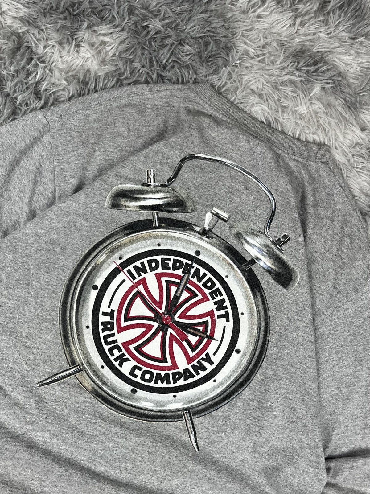 Independent Truck Co. Vintage Independent Trucks x Thrasher T-Shirt Size US L / EU 52-54 / 3 - 9 Thumbnail