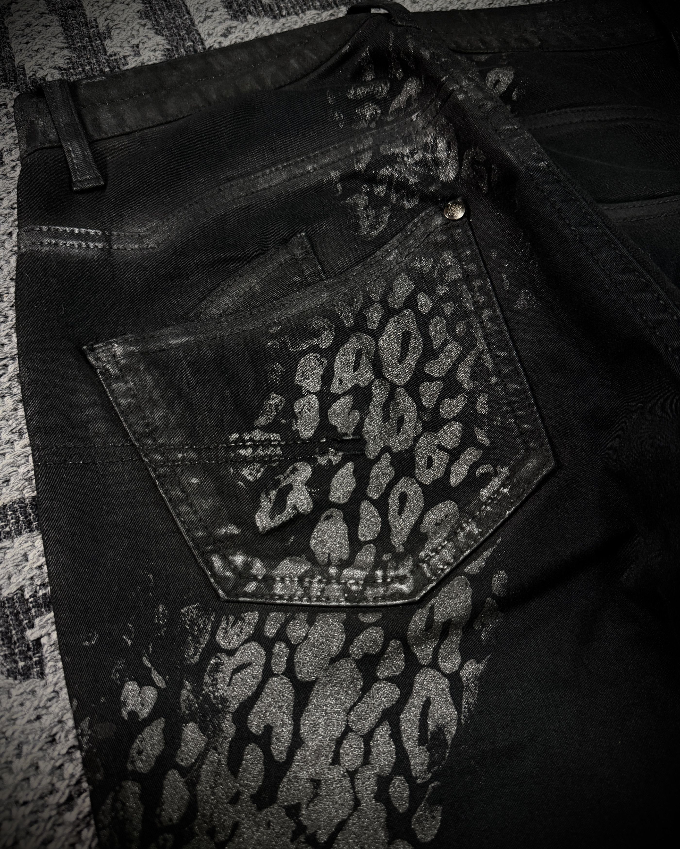 JACKROSE Jack Rose x Luv Maison Leopard Glitter Coated Flare Jeans Size US 31 - 9 Thumbnail