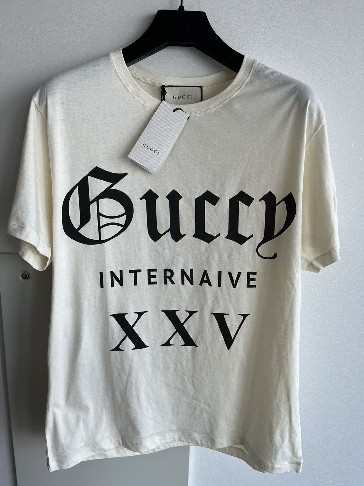 Gucci Gucci Super Runway Logo Internaive Tee T-shirt Brand New Size US L / EU 52-54 / 3 - 17 Thumbnail