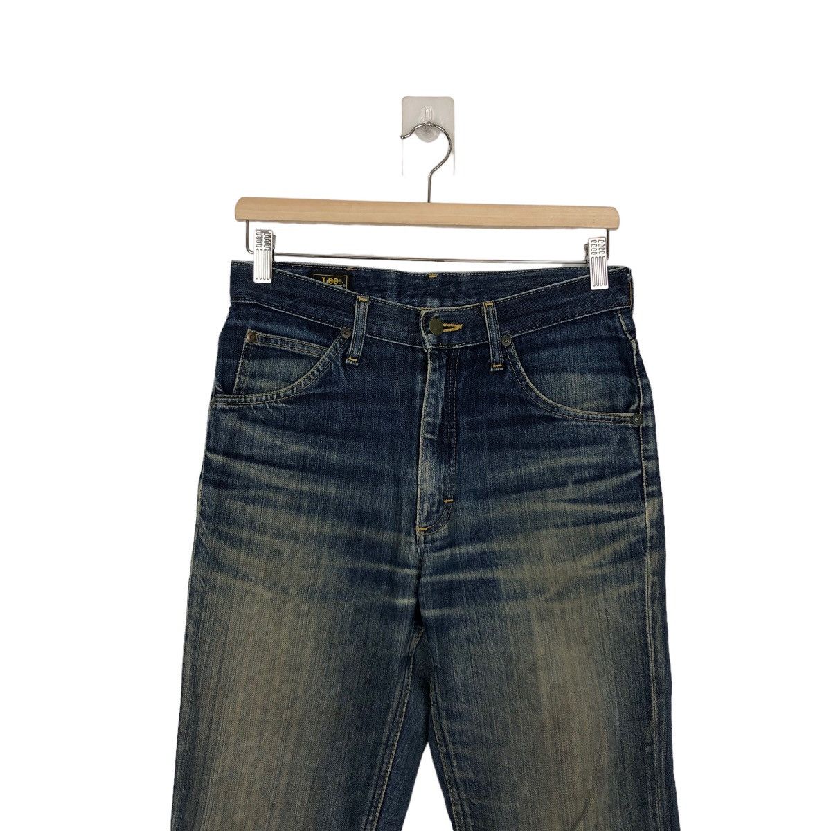 Japanese Brand 🔥90’s LEE RIDERS DISTRESSED JEANS DENIM BOWCUT DESIGN Size US 28 / EU 44 - 2 Thumbnail