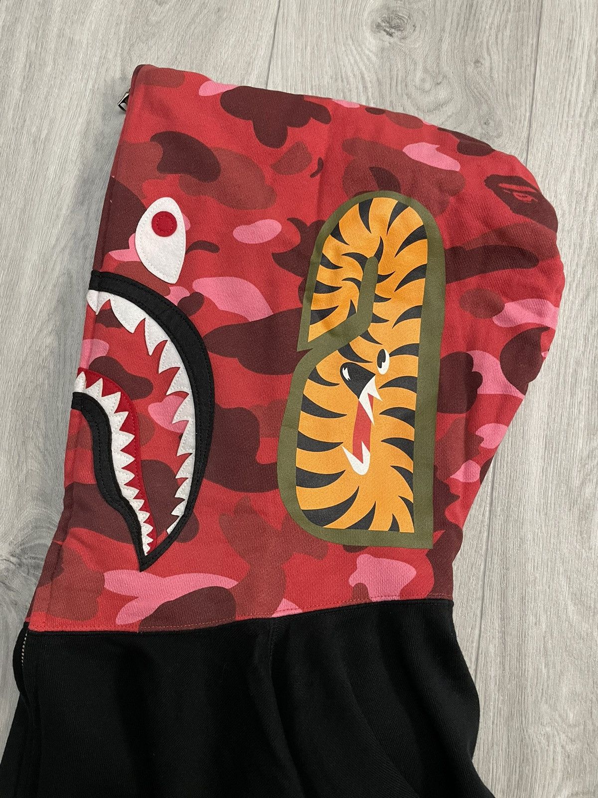 Bape Color Camo Shark Full Zip Hoodie Size US L / EU 52-54 / 3 - 5 Thumbnail