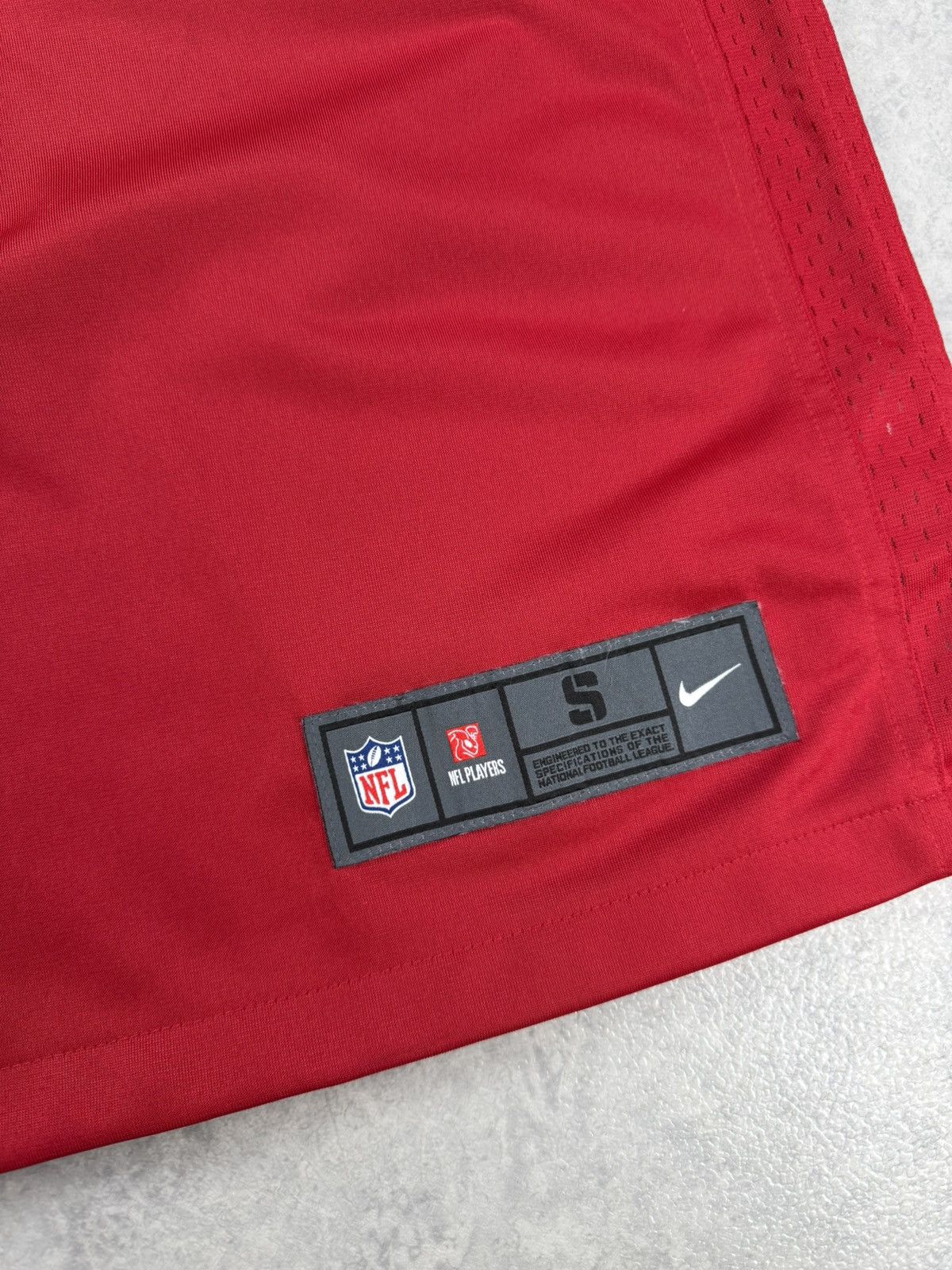 NFL Nike NFL Tampa Bay Buccaneers #22 Jersey Red On Field Size S Size US S / EU 44-46 / 1 - 2 Thumbnail
