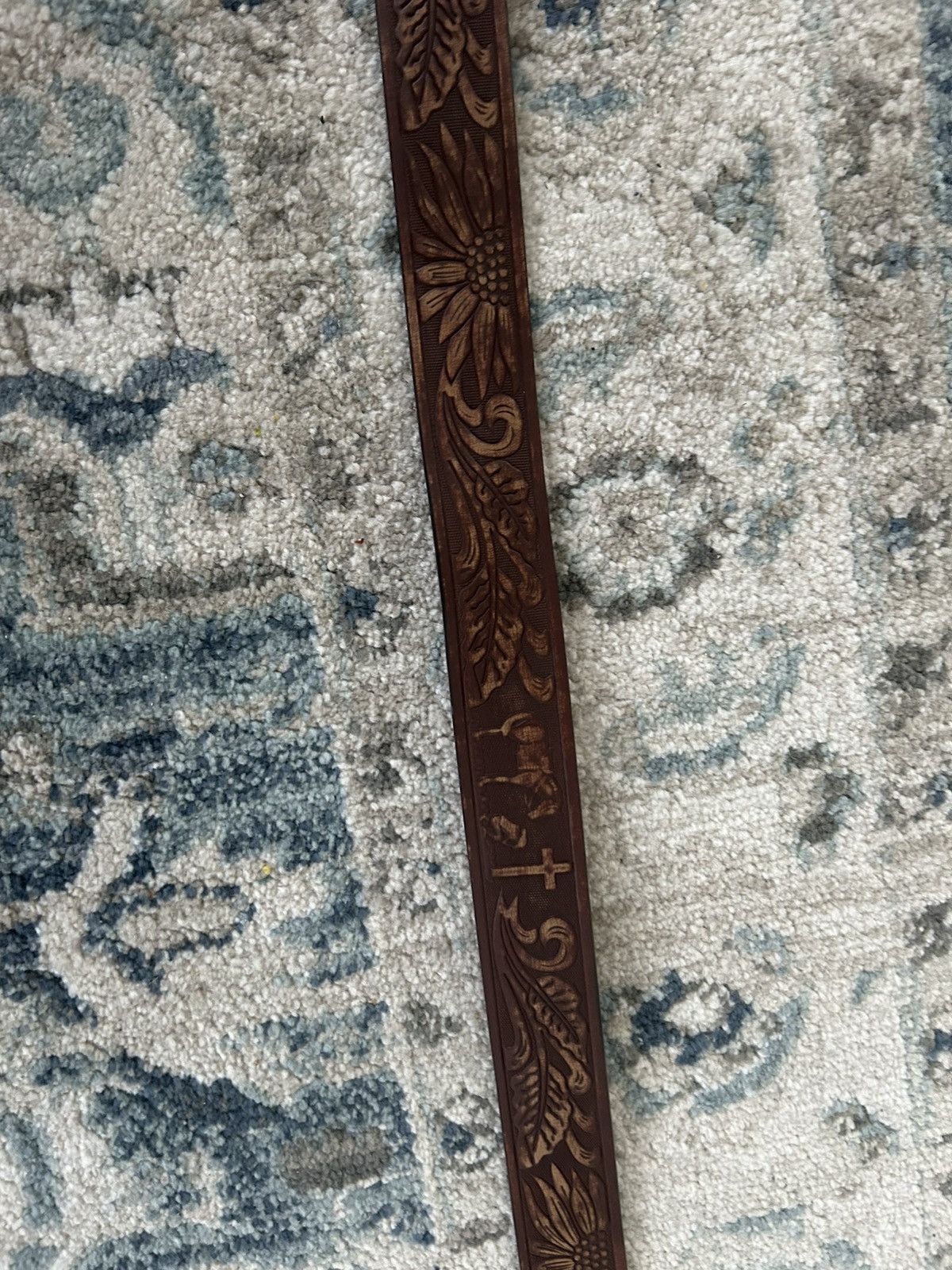 Other Vintage Crusader Knight Tooled Leather Belt Size 34 - 3 Thumbnail