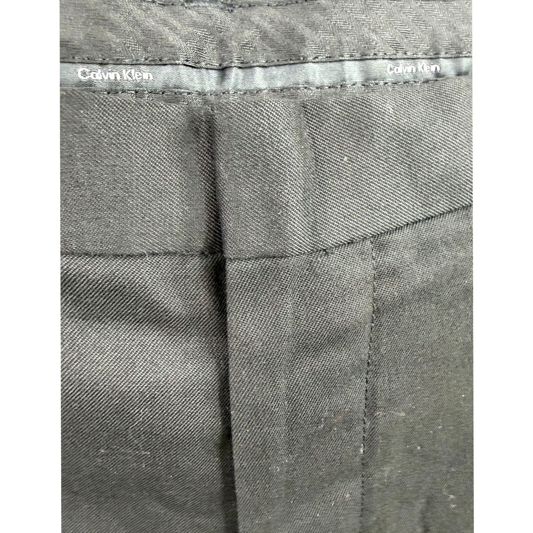 Calvin Klein Calvin Klein Dress Pants Mens Black Flat Front Polyester Viscose 32x32 Dress Pants Mens Black Flat Front 32x32 Formal Wedding Workwear Women's? Size US 32 / EU 48 - 3 Thumbnail