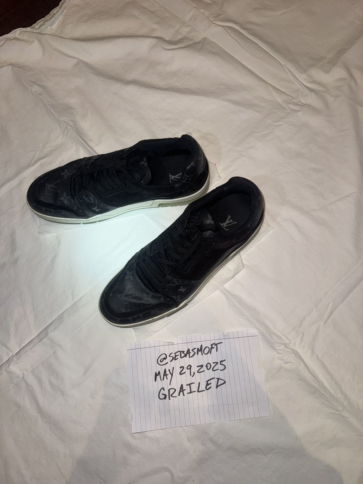 Louis Vuitton LV Louis Vuitton Black Monogram Eclipse Suede Trainers Size US 8 / EU 41 - 4 Thumbnail