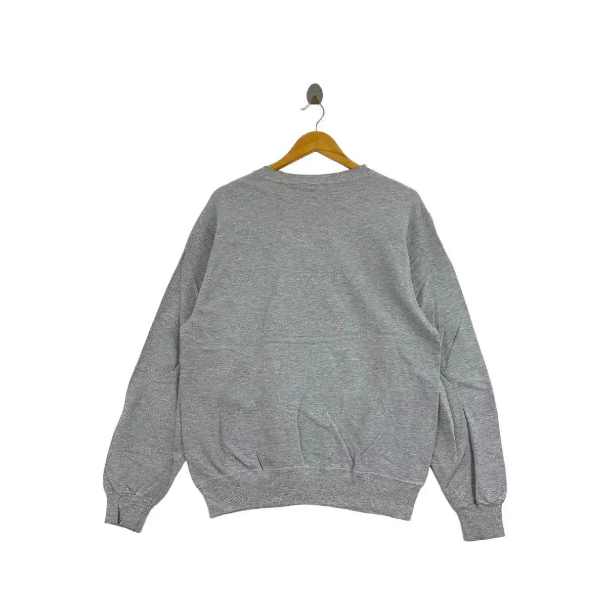 Champion Vintage CHAMPION USA Script Embroidered Grey Sweatshirt Size US M / EU 48-50 / 2 - 5 Thumbnail