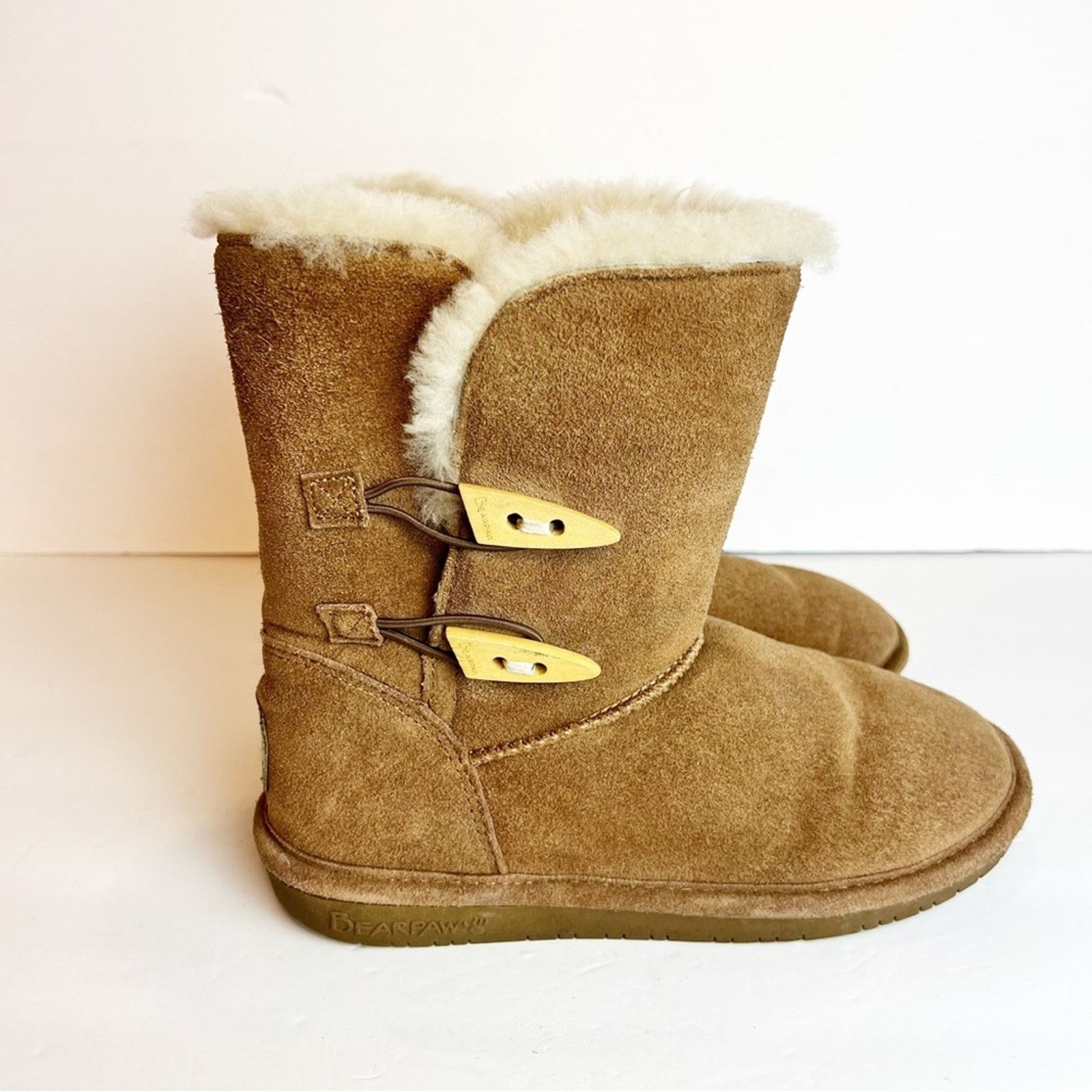 Other Bearpaw ASuede Fur Lined Pull On Toggle Boot Women’s 7 Size US 7 / IT 37 - 2 Thumbnail