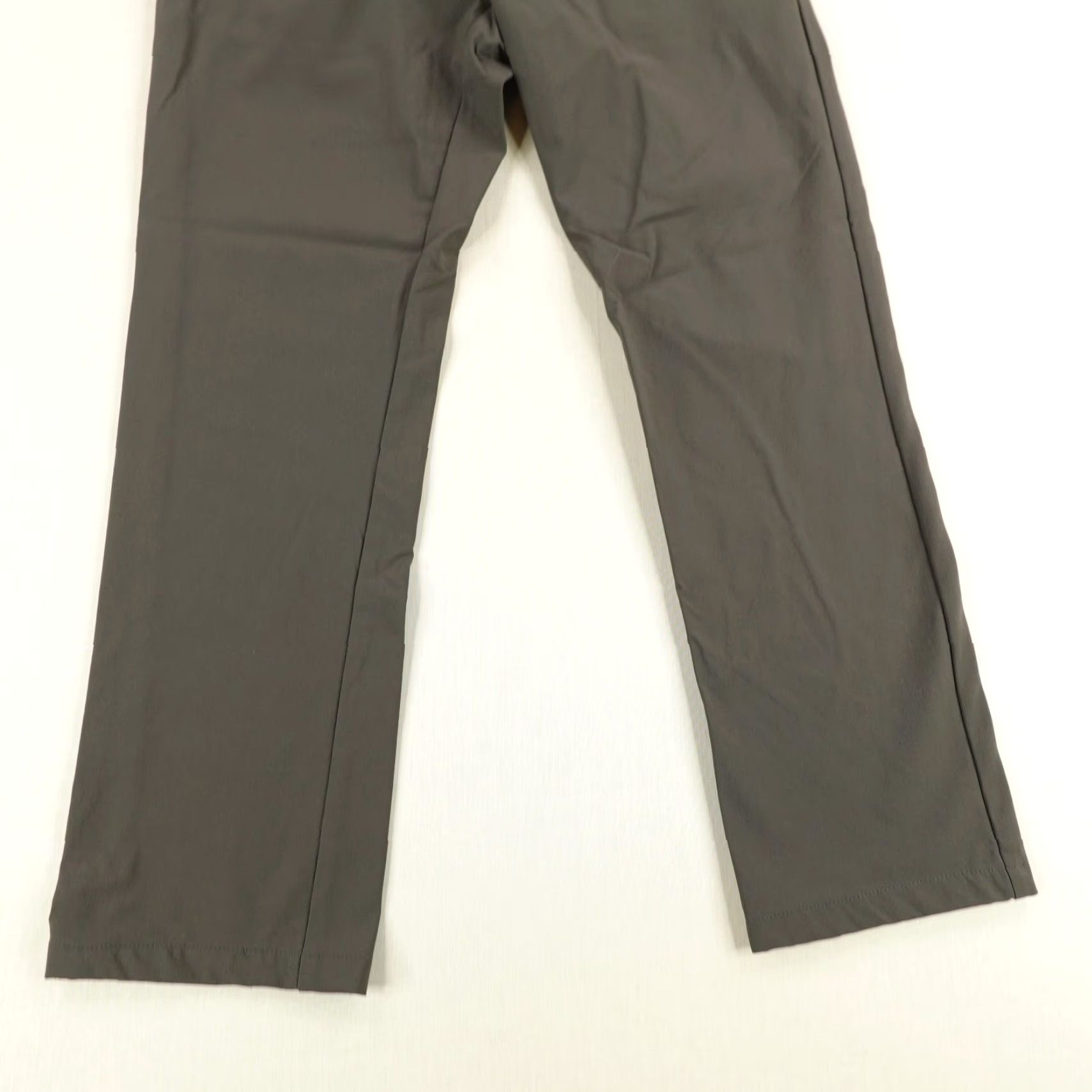 Vintage Ministry of Supply Men's Slim Fit Stretch Chino Pants 30W Gray Microfiber Casual Workwear Size US 30 / EU 46 - 3 Thumbnail