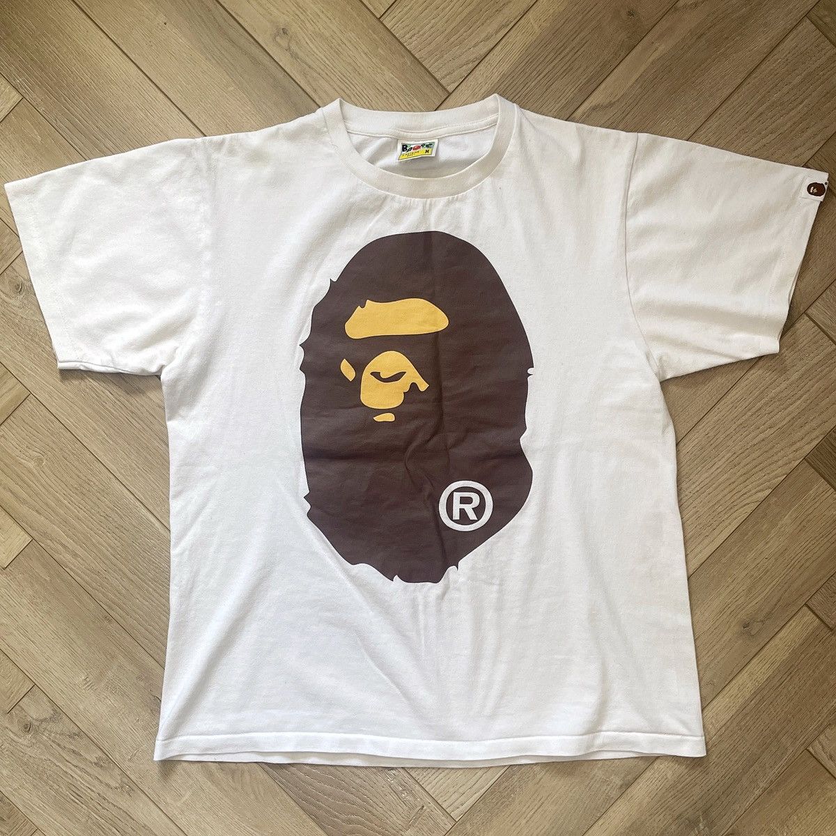 Bape A Bathing Ape / BAPE Reverse Graphic Print T Shirt Size US M / EU 48-50 / 2 - 1 Thumbnail