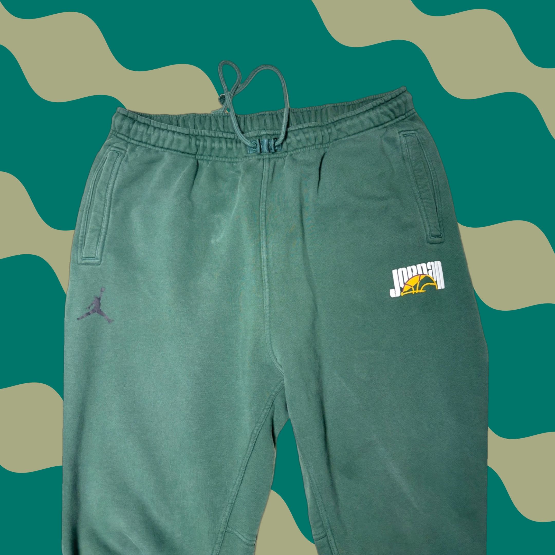 Jordan Brand Jordan Jumpman Sweatpants Pants Men 2XL Green Fleece Elastic Waist Drawstring Moisture Wicking Athletic Training Size US 39 - 1 Thumbnail
