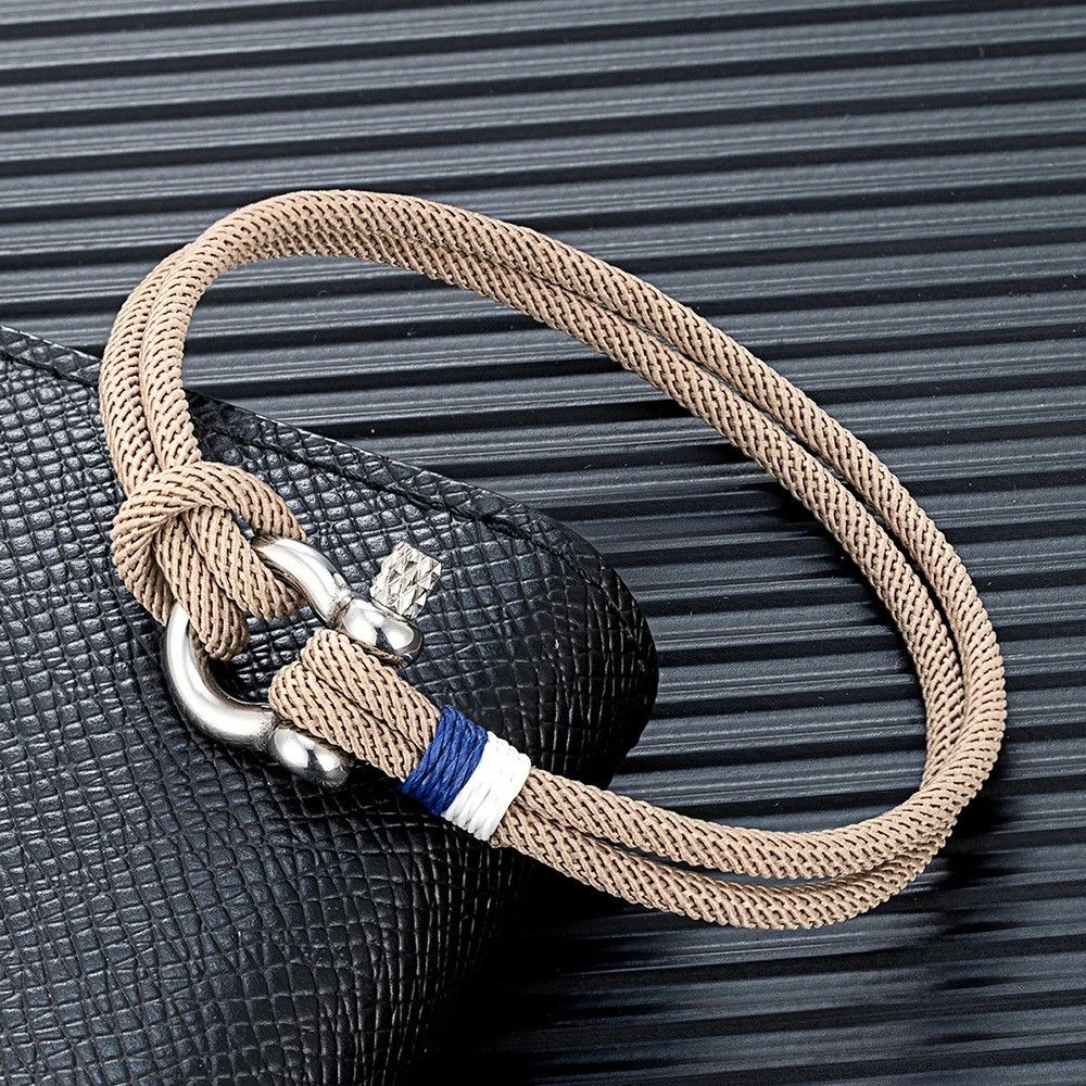 Vintage Mini Horseshoe Design Bracelet in Braided Stainless Steel Size ONE SIZE - 3 Thumbnail