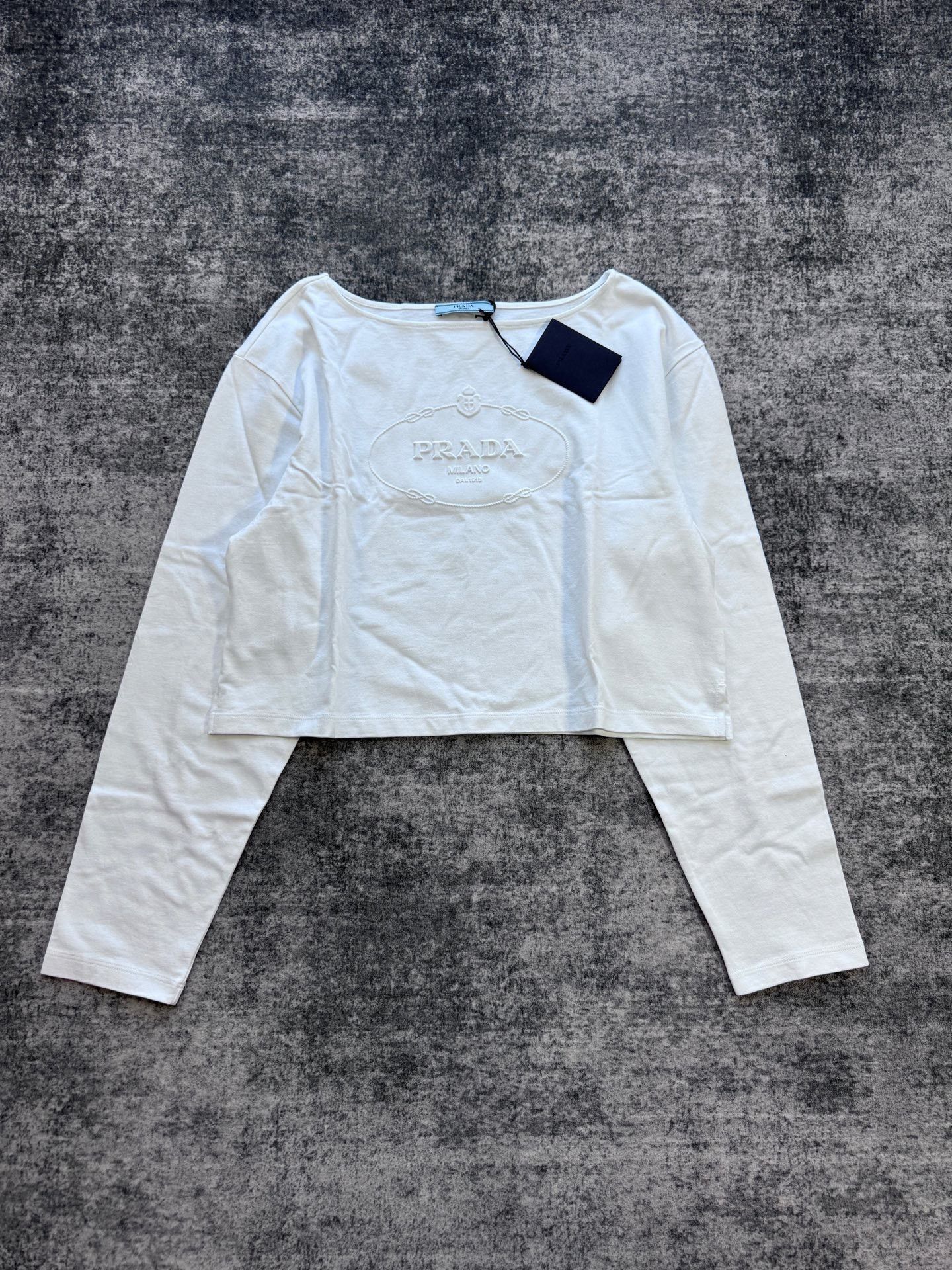 Prada Prada Retro White T-Shirt S Women Size S / US 4 / IT 40 - 1 Thumbnail