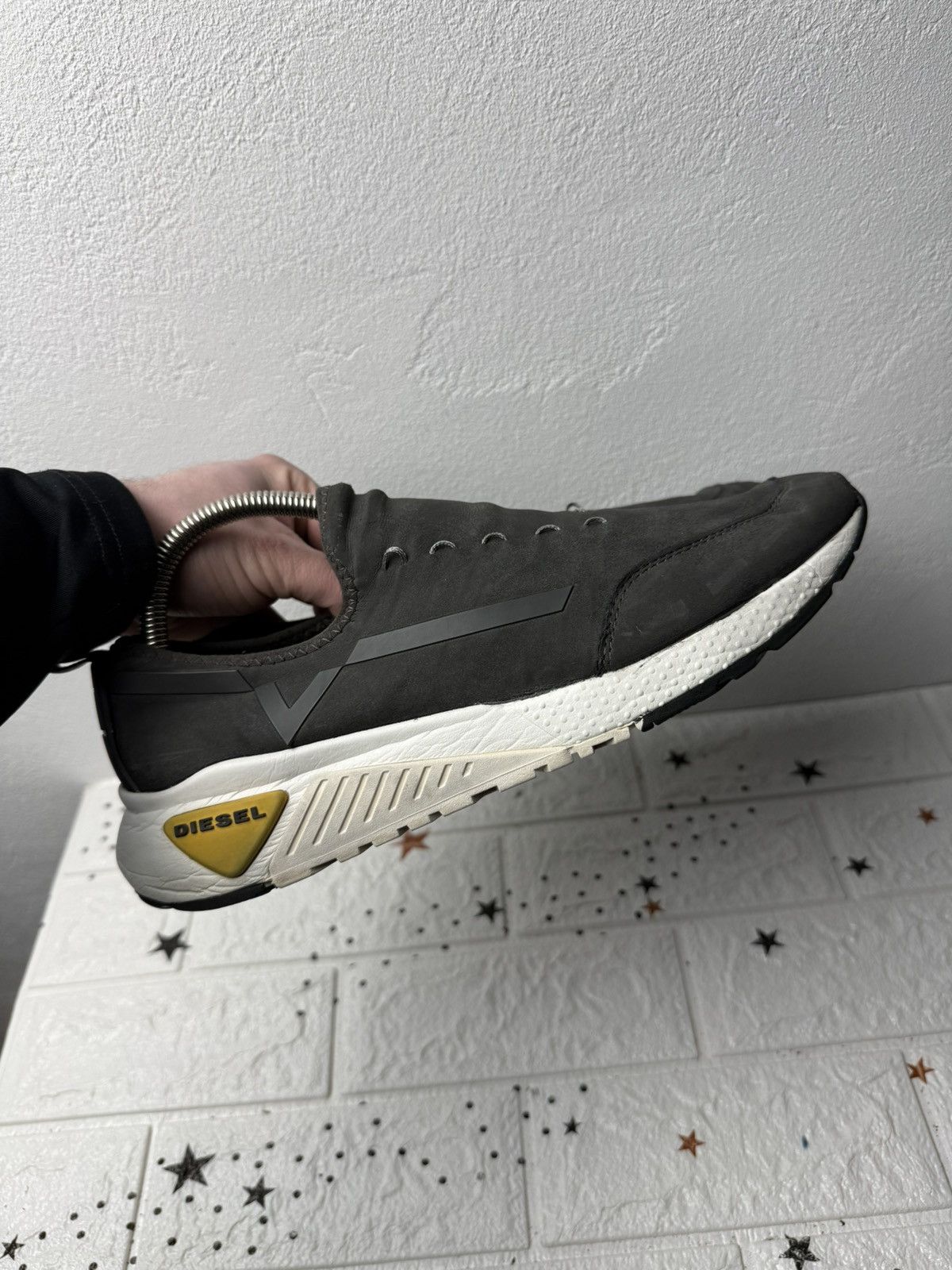 Diesel DIESEL US10 UK9 EUR43 Sneakers Gray Trainers Men Size US 10 / EU 43 - 1 Thumbnail