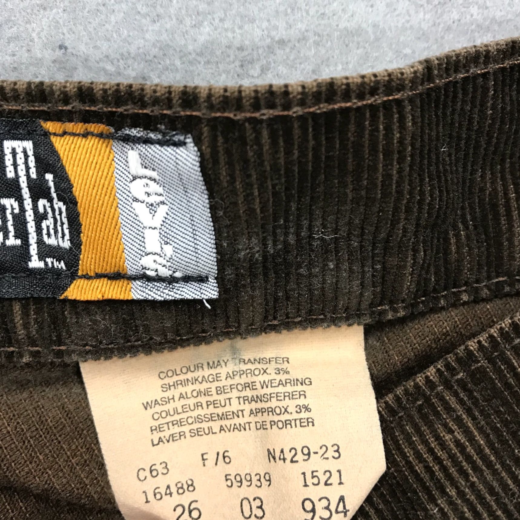Levi's VINTAGE Levi's Silvertab Pants Womens 26 Brown Hiphugger Corduroy 90s Casual Jeans Size 26" / US 2 / IT 38 - 6 Thumbnail