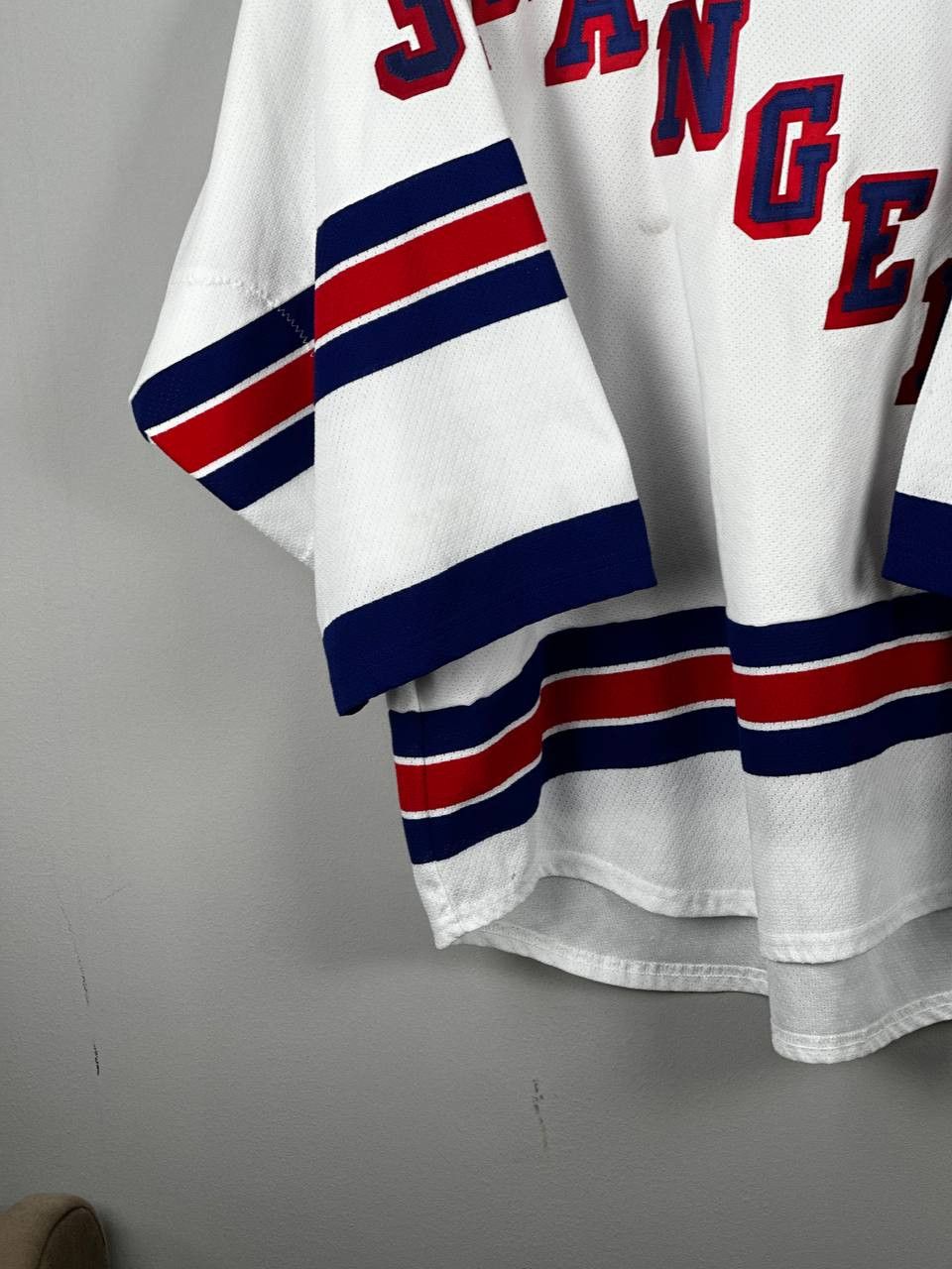 Ccm Vintage New York Rangers NHL Hockey jersey Size US L / EU 52-54 / 3 - 6 Thumbnail