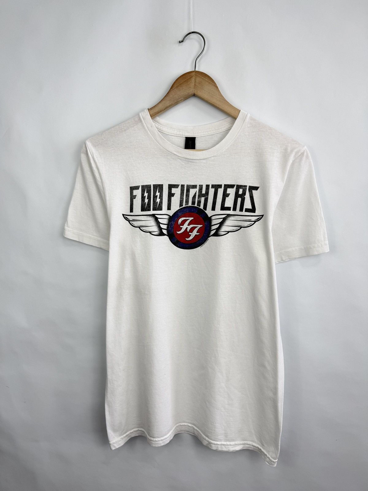 Band Tees 🇺🇸 Vintage Y2K Foo Fighters Band T-shirt Rare Retro Hype Size US S / EU 44-46 / 1 - 2 Thumbnail