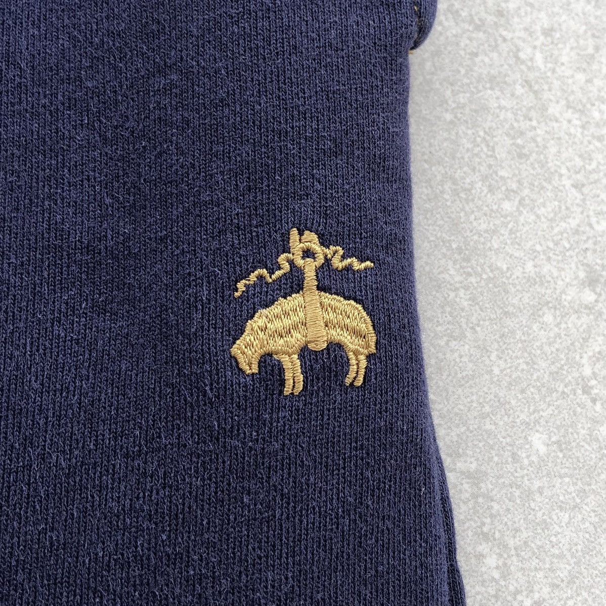 Brooks Brothers Brooks Brothers shorts Pants With A Gold Embroidered Logo Size US 34 / EU 50 - 5 Thumbnail