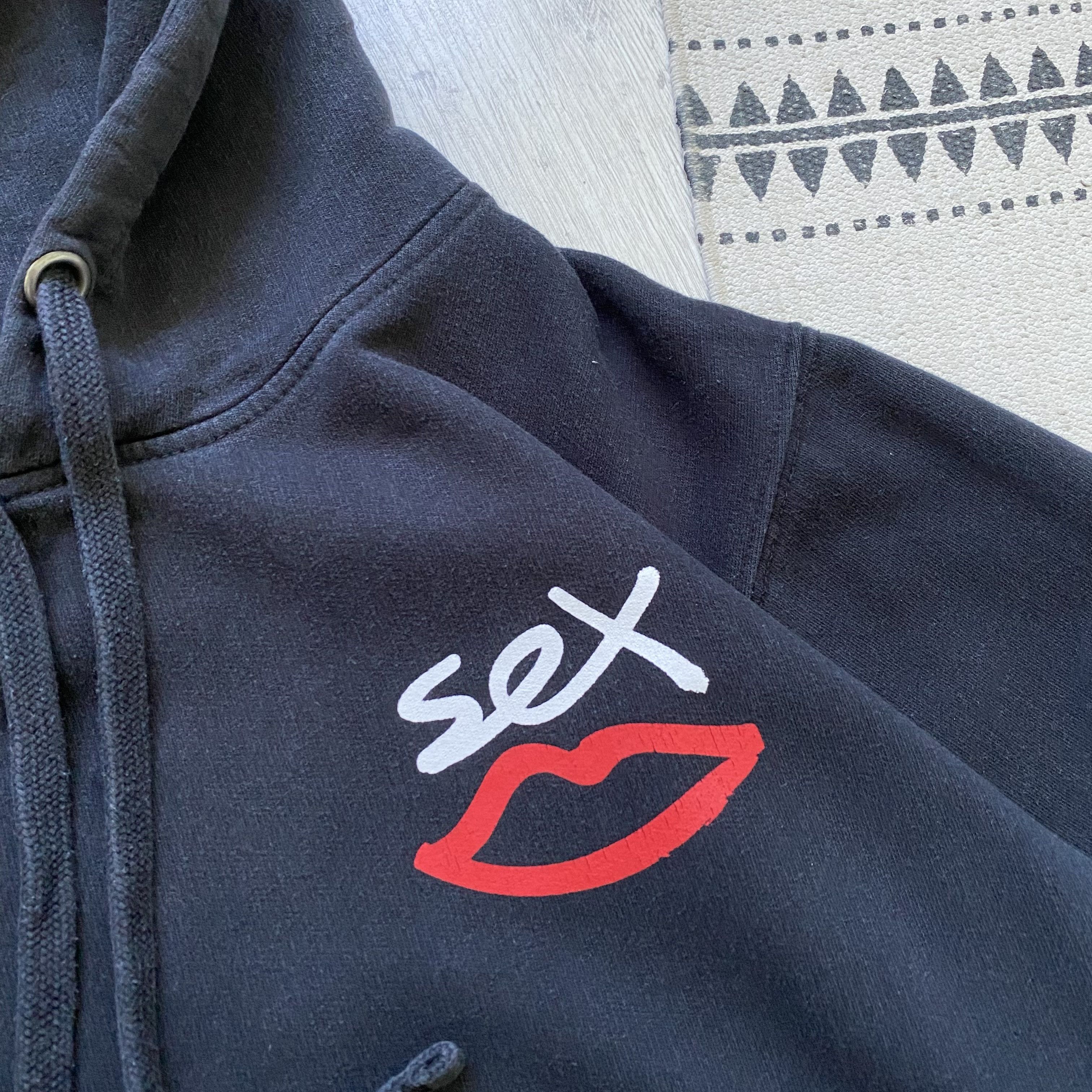 Sex Skateboards 🔞 Vintage SEX Skateboards hoodie Kiss logo Faded Size US M / EU 48-50 / 2 - 6 Thumbnail
