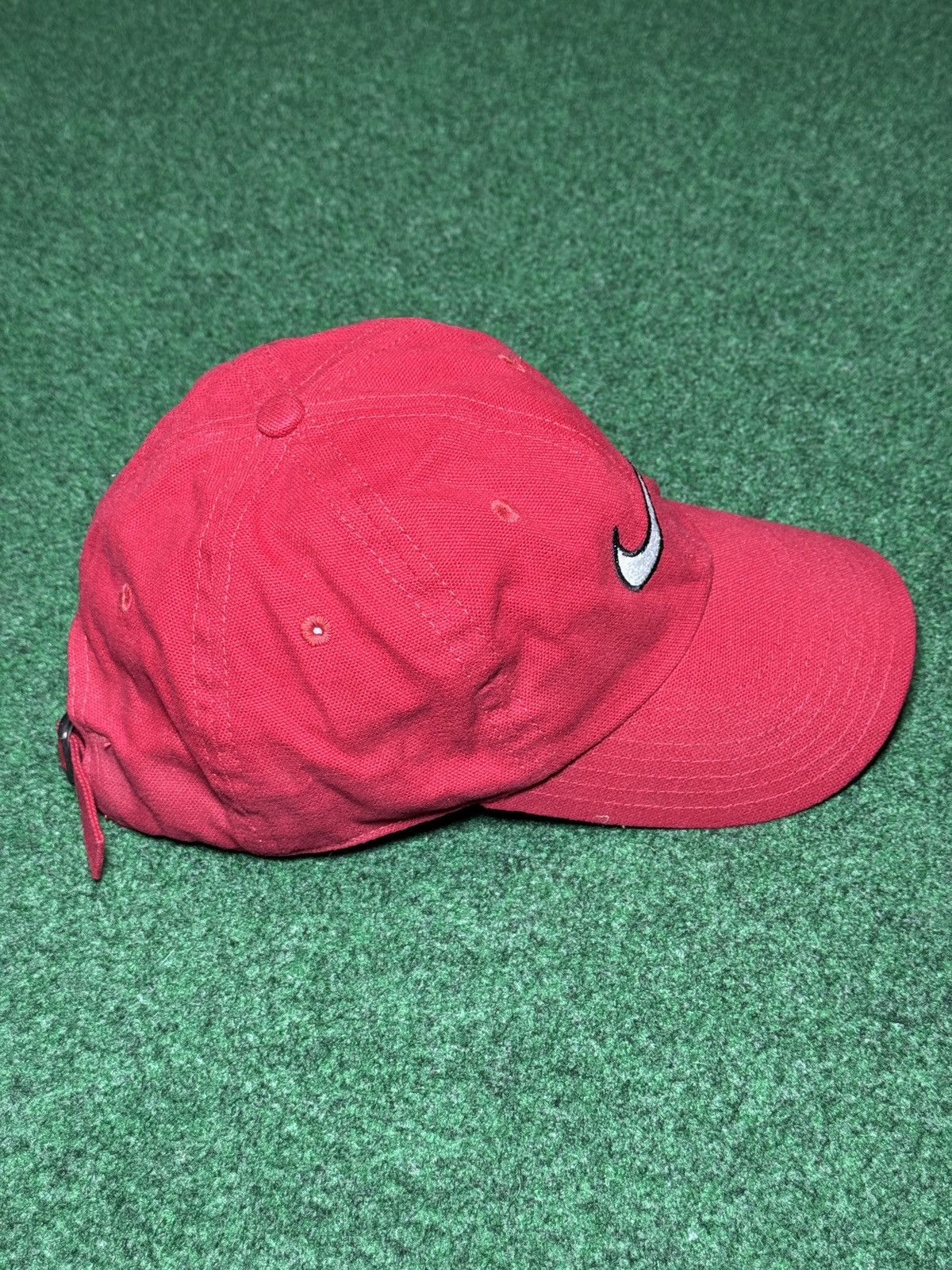 Nike Vintage Nike 90s Swoosh Check Strapback Red Baseball Hat Size ONE SIZE - 2 Thumbnail