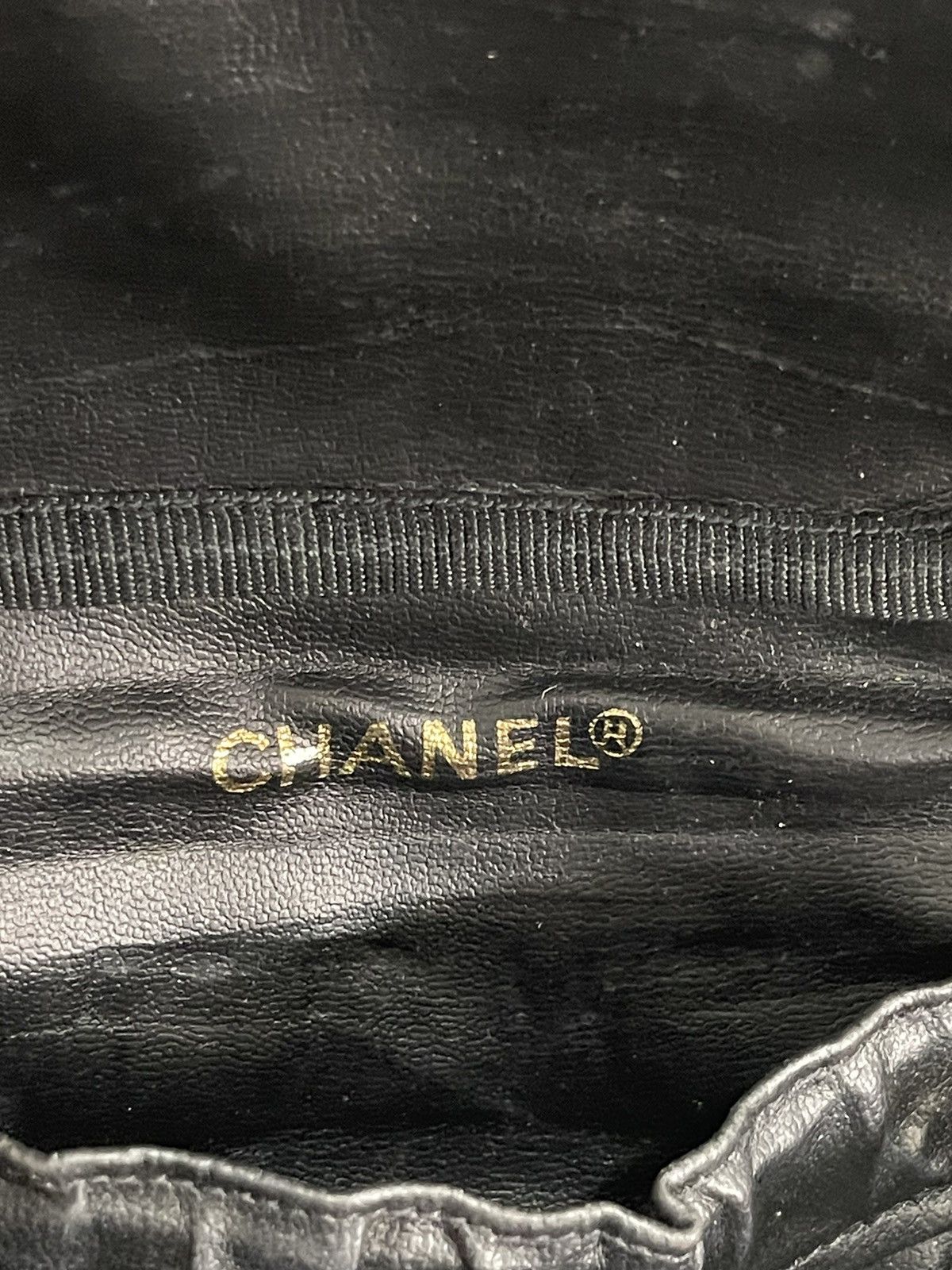 Chanel VINTAGE CHANEL CAVIAR LEATHER CASE COSMETIC BAG Size ONE SIZE - 15 Thumbnail