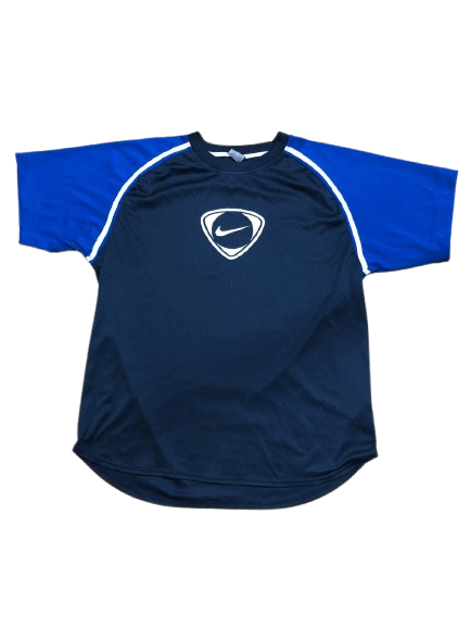 Nike Vintage Nike Training Short Sleeve T-Shirt Size L Size US L / EU 52-54 / 3 - 1 Thumbnail