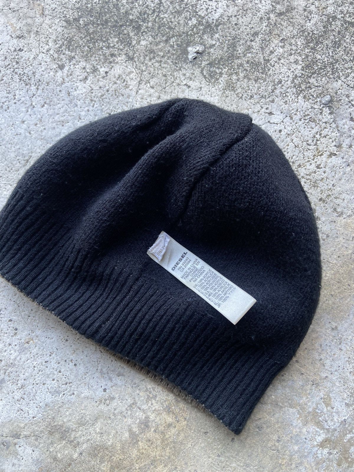 Diesel Vintage Y2K Diesel "Only The Brave" Mohawk Logo Beanie Hat Size ONE SIZE - 3 Thumbnail